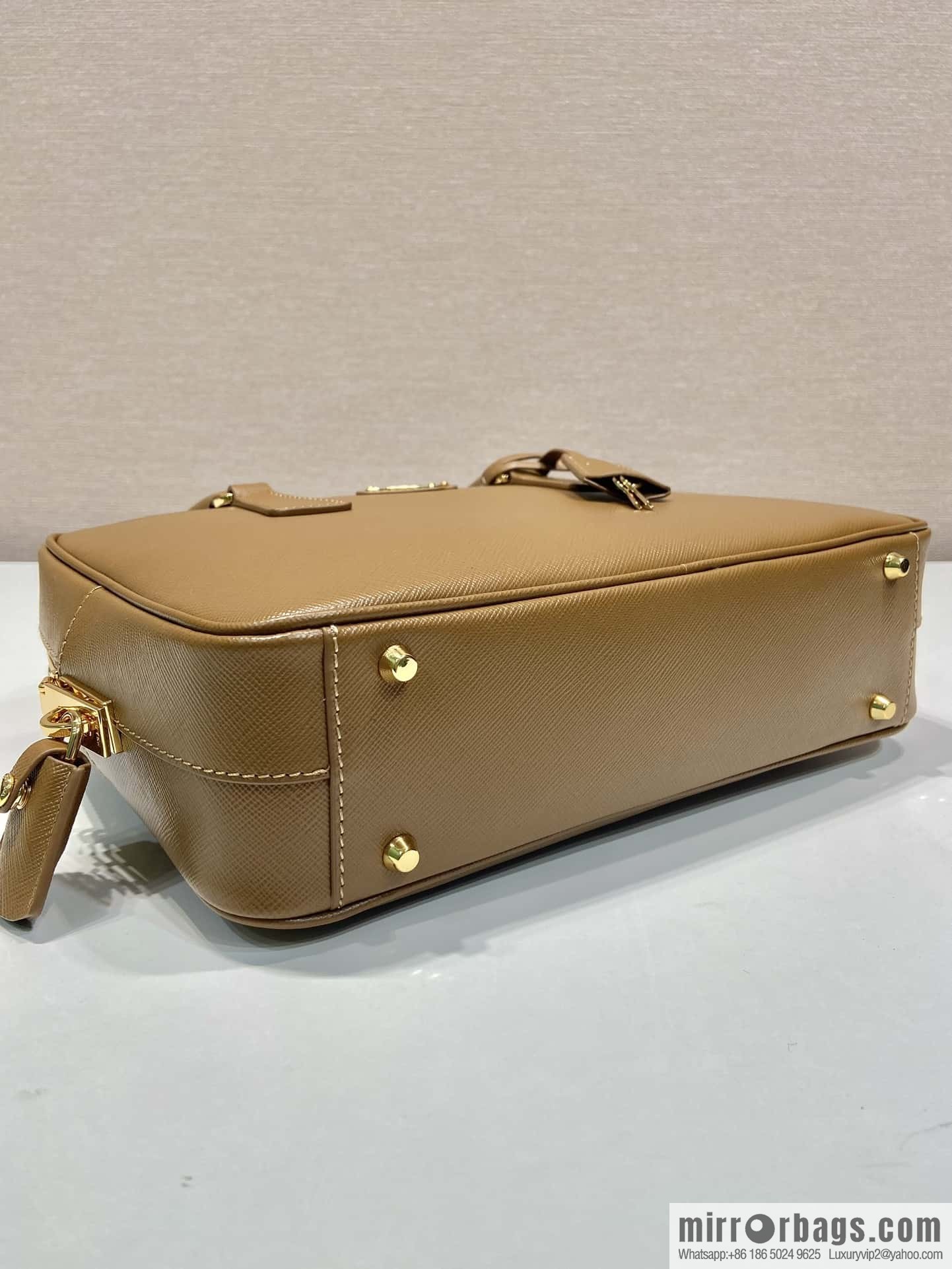 PRADA 🎉 new long handle medieval bag 🎉 1BA428 new 🎉 brown