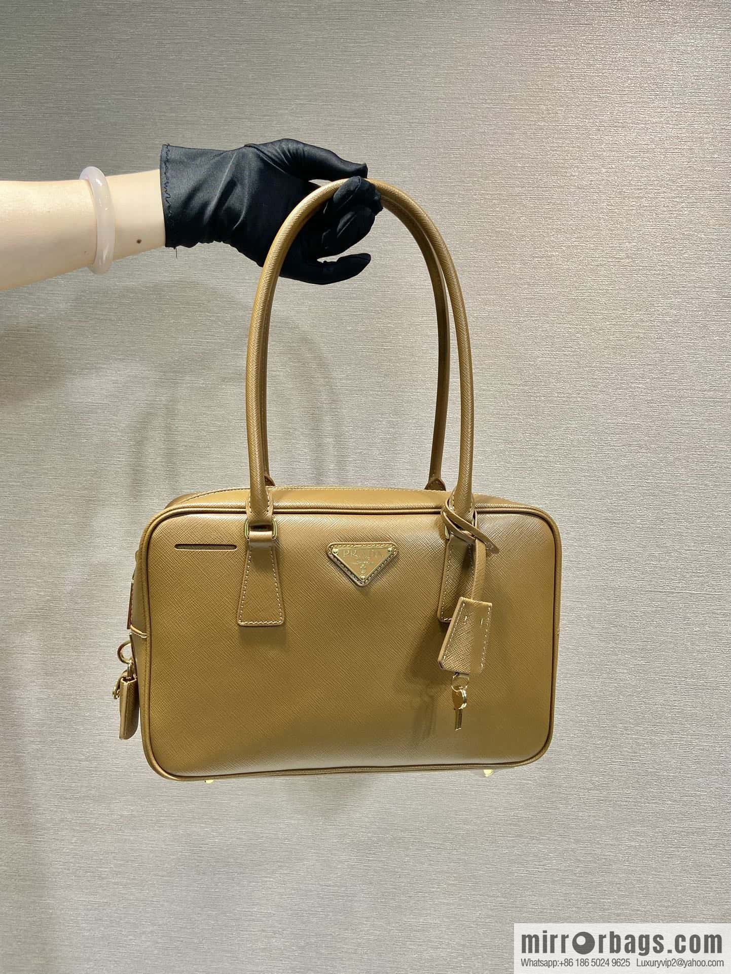 PRADA 🎉 new long handle medieval bag 🎉 1BA428 new 🎉 brown