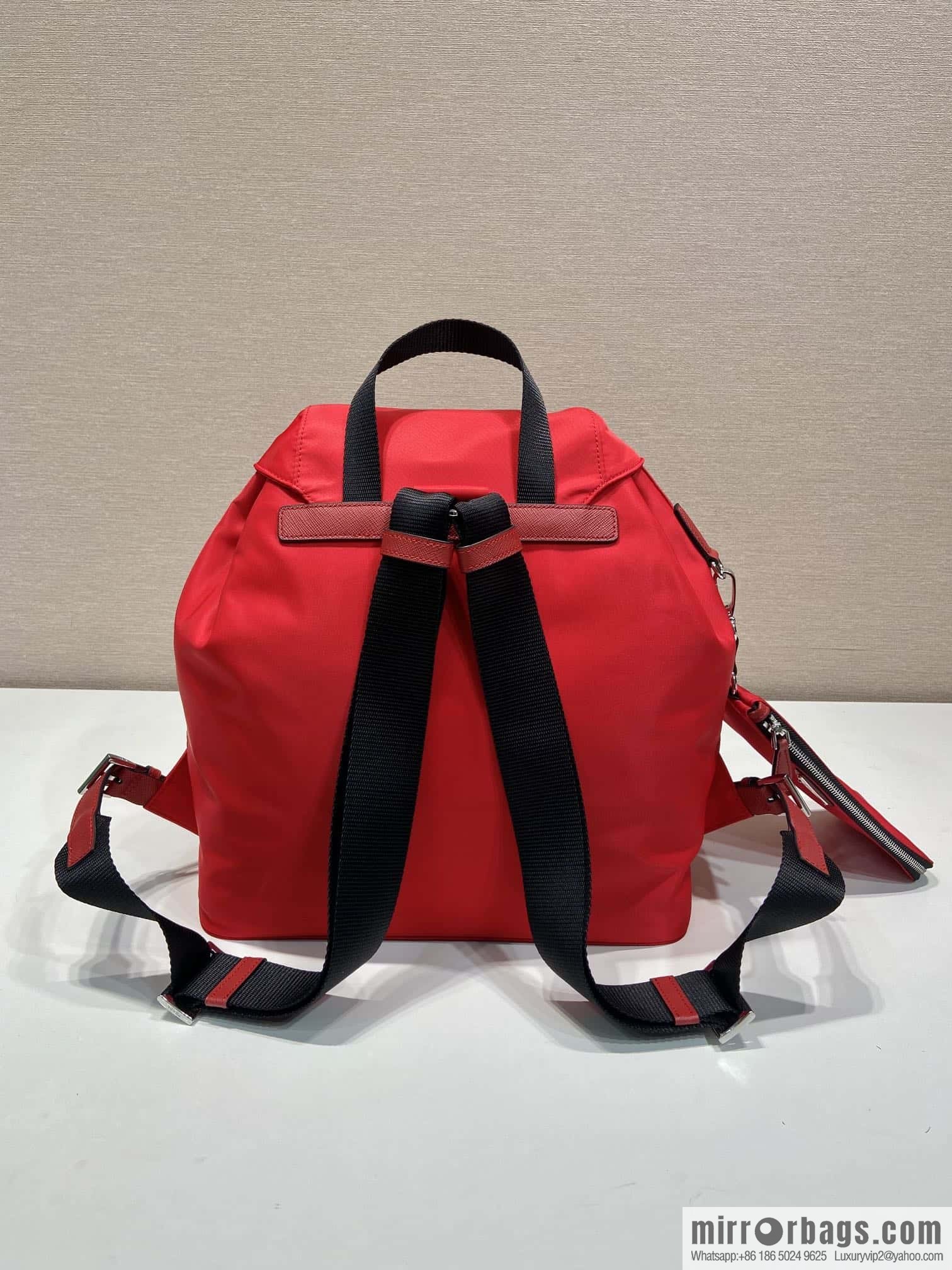 PRADA 🎉 new backpack 🎉 1BZ811 👍👍 new color
