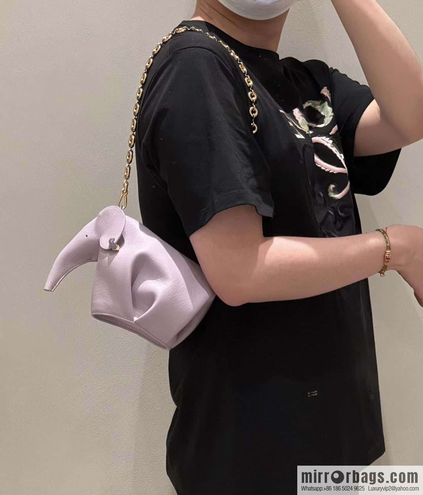 LOEWE's latest jade series baby elephant bag 0192 purple