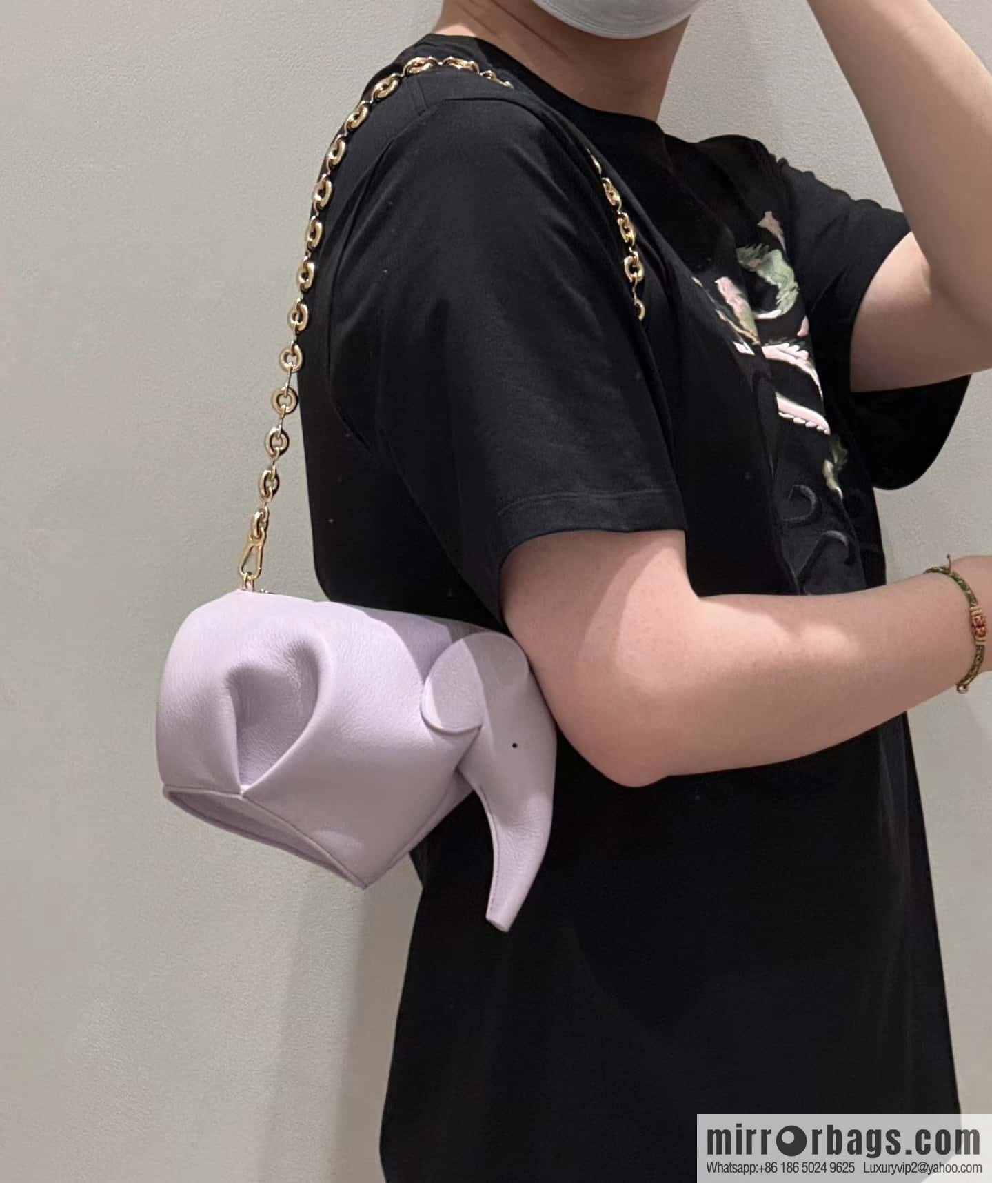 LOEWE's latest jade series baby elephant bag 0192 purple