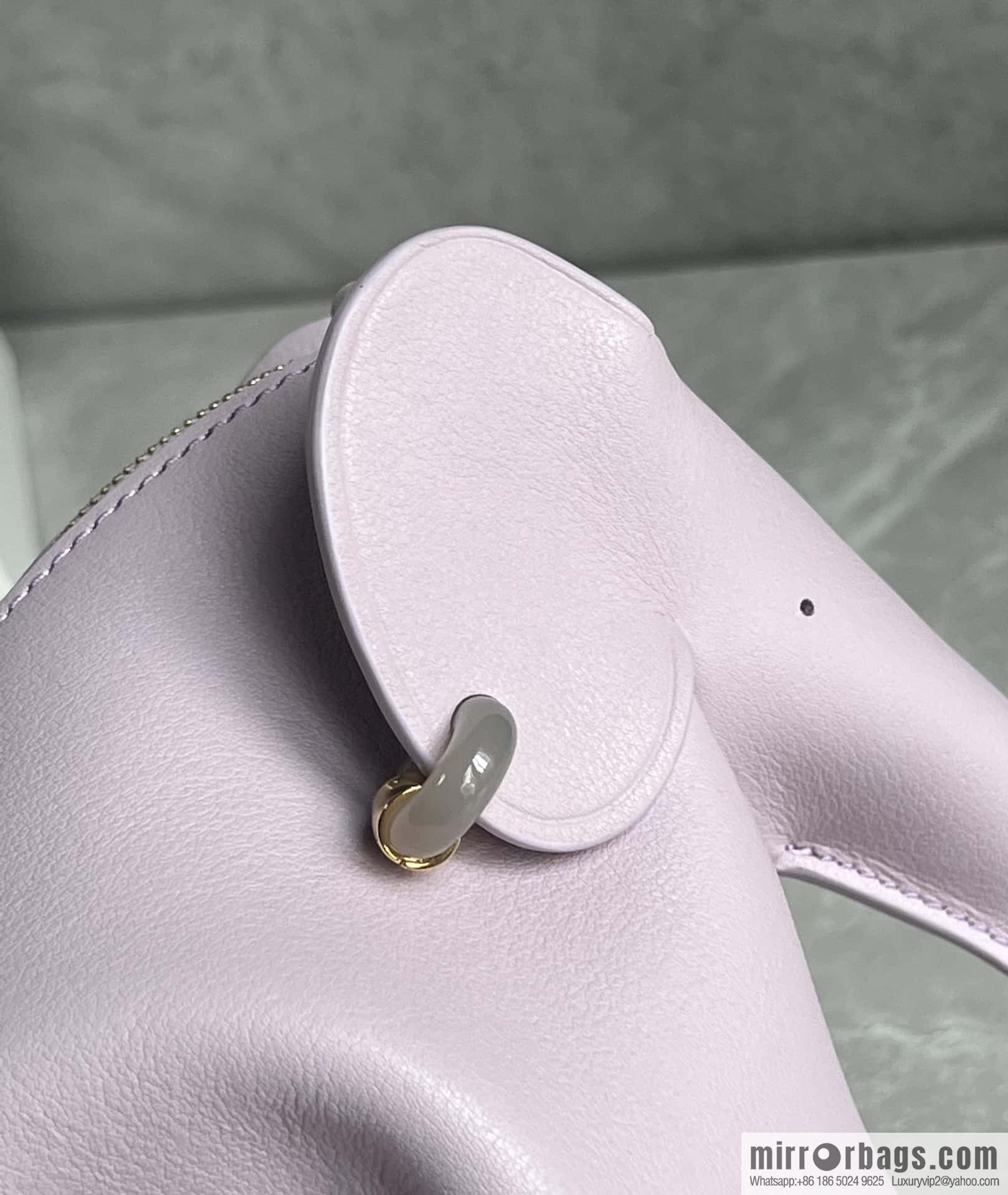 LOEWE's latest jade series baby elephant bag 0192 purple