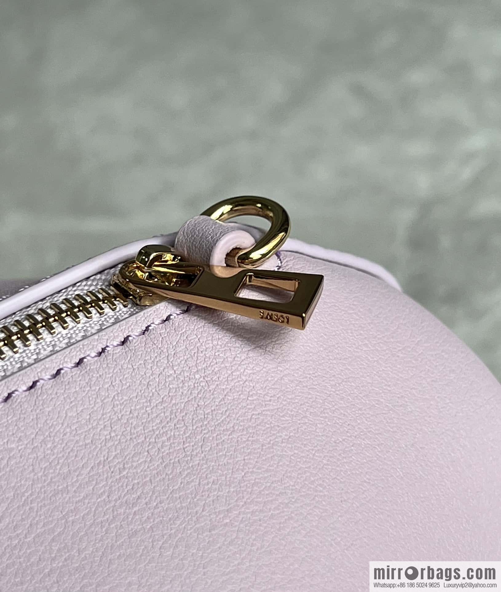 LOEWE's latest jade series baby elephant bag 0192 purple