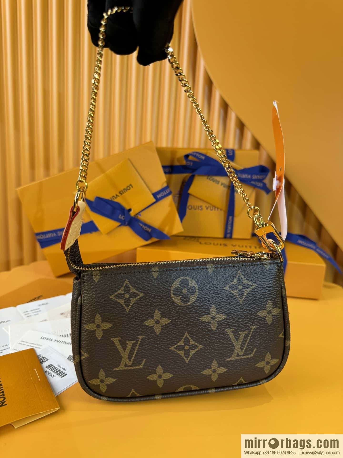 LV MINI POCHETTE ACCESSOIRES clutch bag M58009 Premium