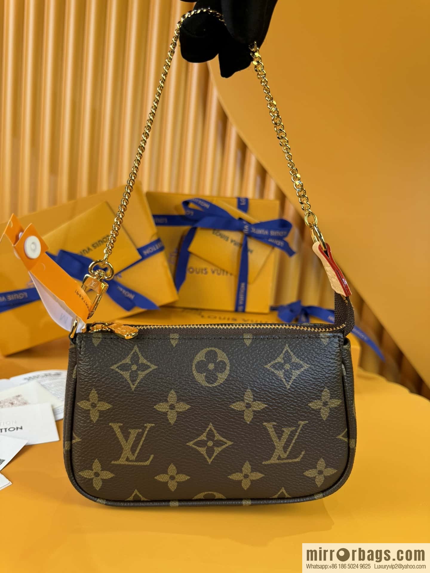 LV MINI POCHETTE ACCESSOIRES clutch bag M58009 Premium
