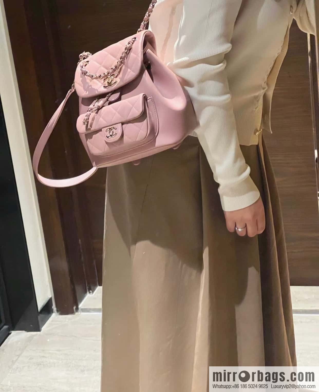 𝗖𝗛𝗔𝗘𝗡𝗟✦ 𝟐𝟒𝐩 backpack 🎒 pink AS2908