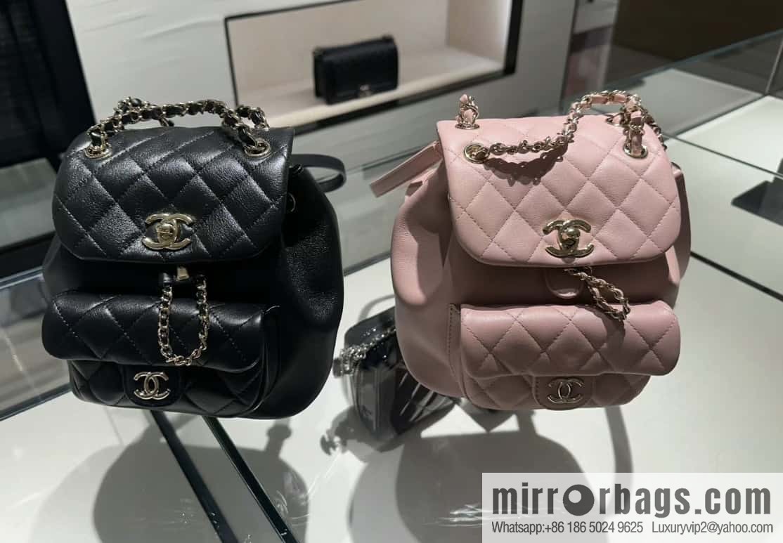𝗖𝗛𝗔𝗘𝗡𝗟✦ 𝟐𝟒𝐩 backpack 🎒 pink AS2908