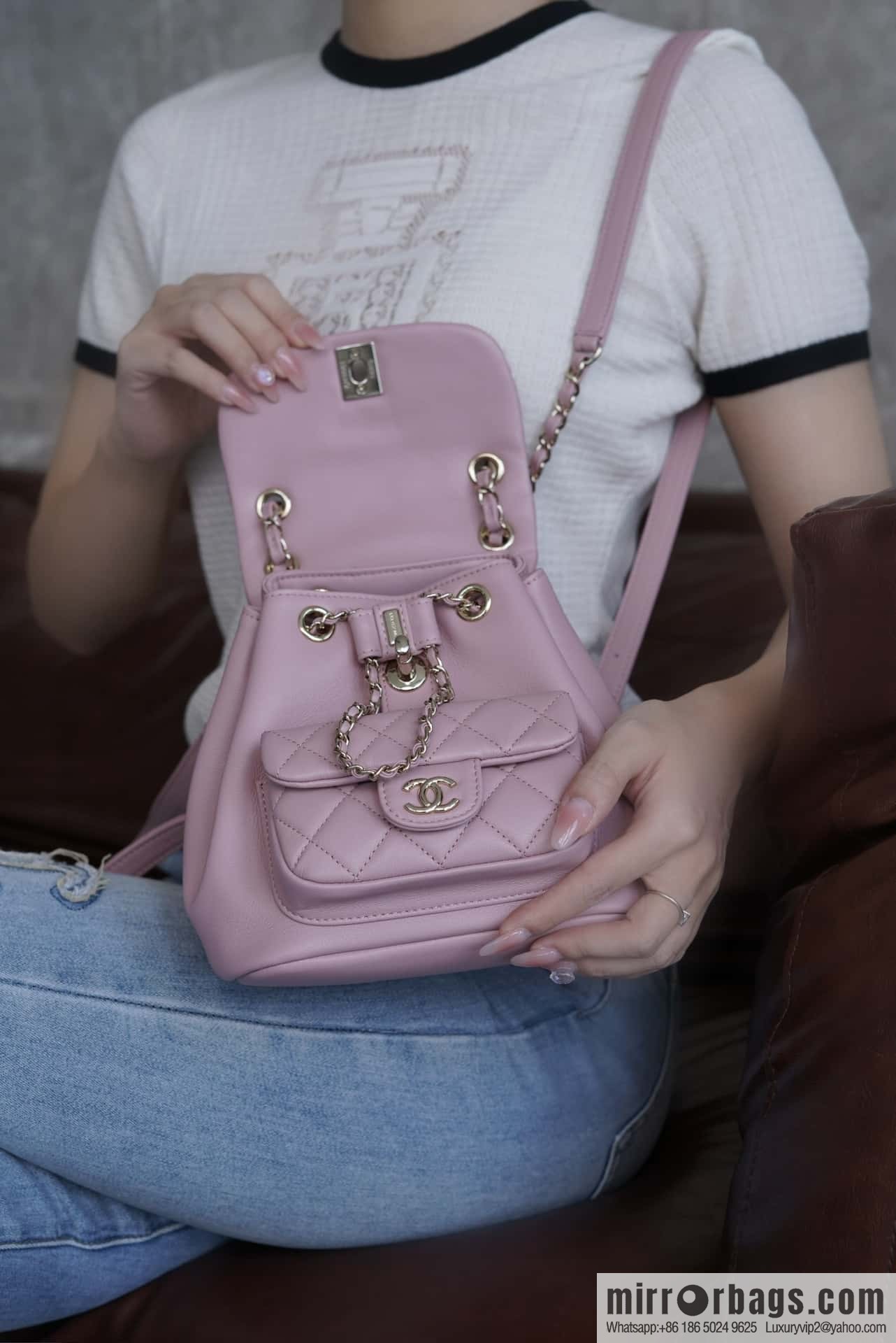 𝗖𝗛𝗔𝗘𝗡𝗟✦ 𝟐𝟒𝐩 backpack 🎒 pink AS2908
