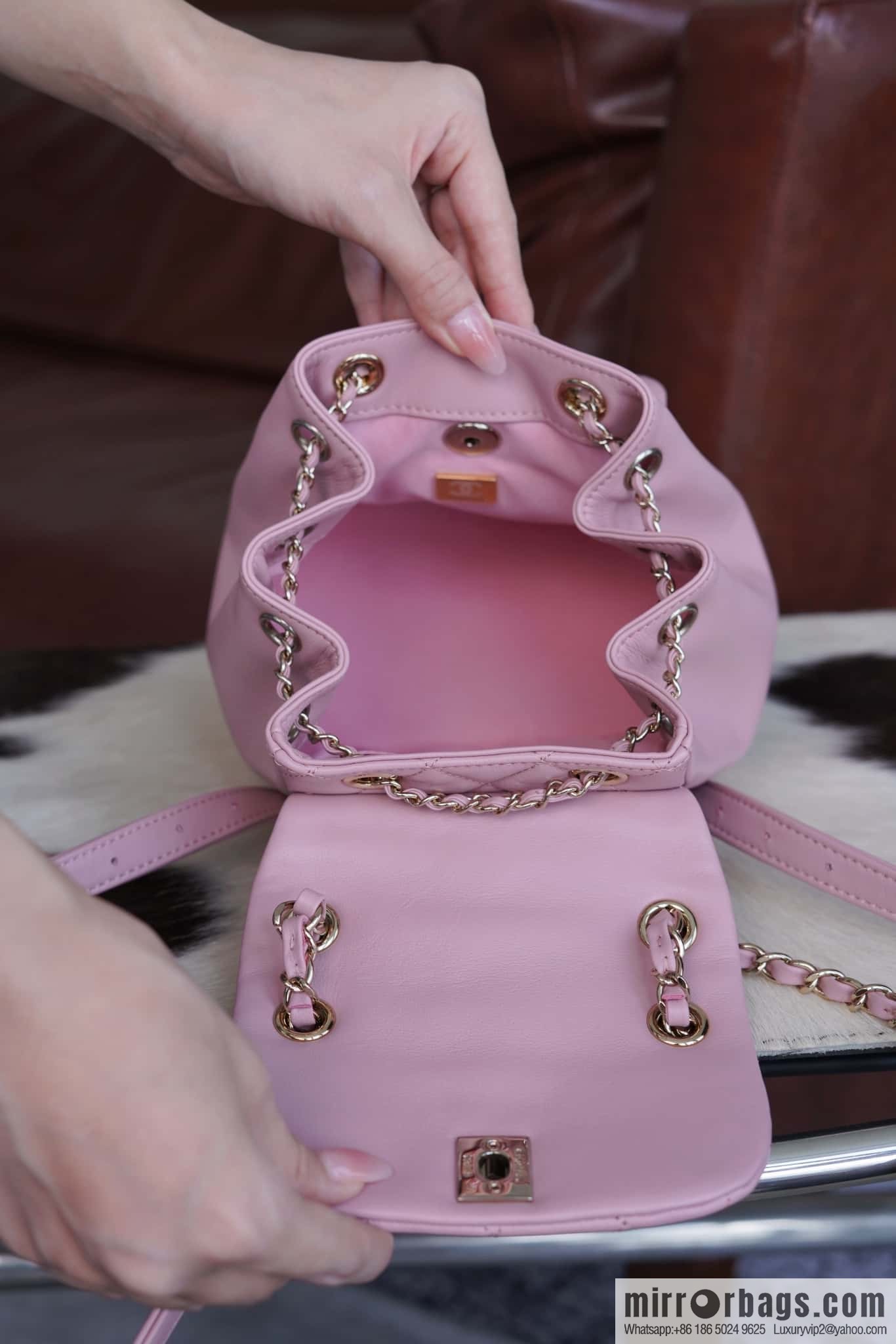 𝗖𝗛𝗔𝗘𝗡𝗟✦ 𝟐𝟒𝐩 backpack 🎒 pink AS2908
