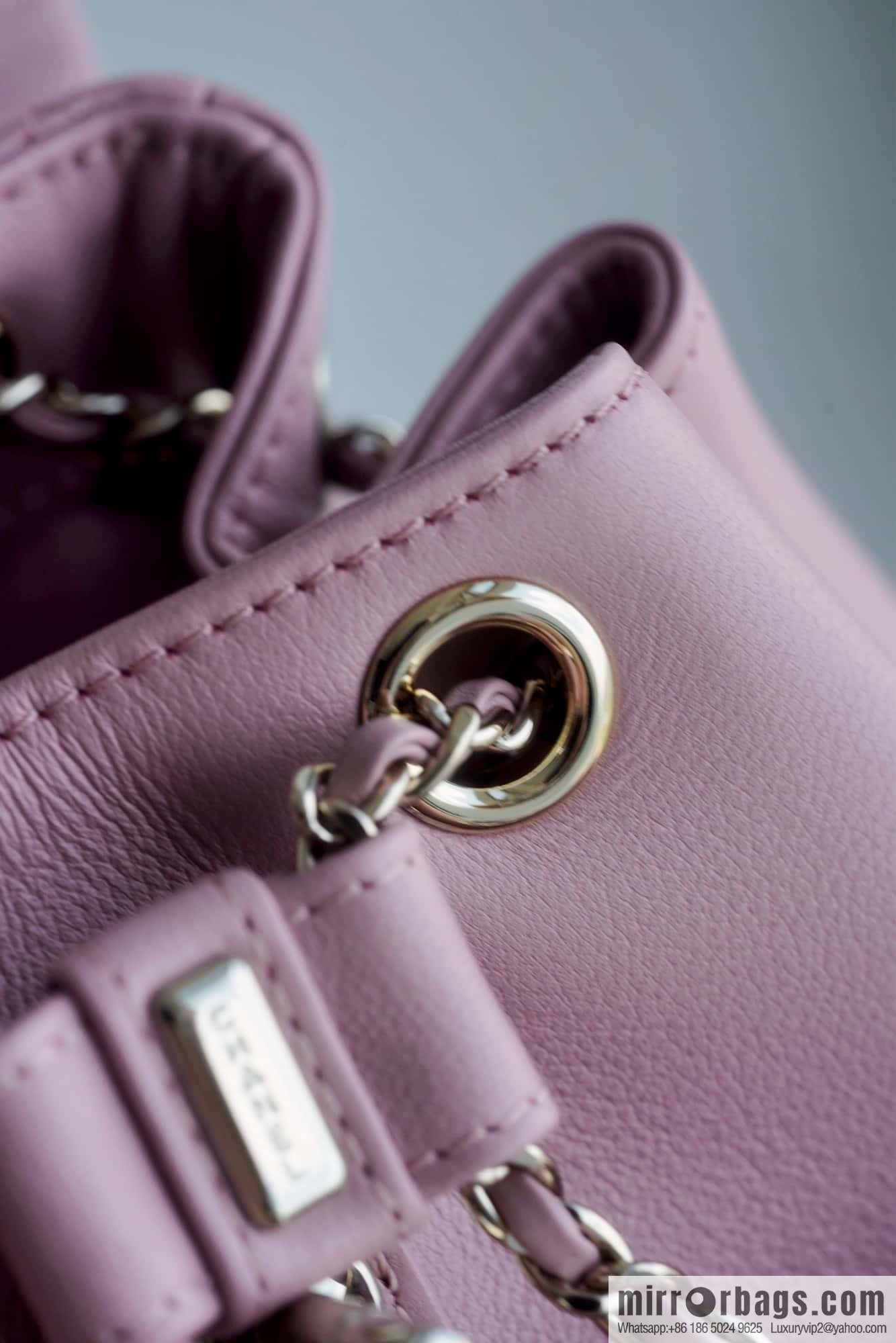 𝗖𝗛𝗔𝗘𝗡𝗟✦ 𝟐𝟒𝐩 backpack 🎒 pink AS2908