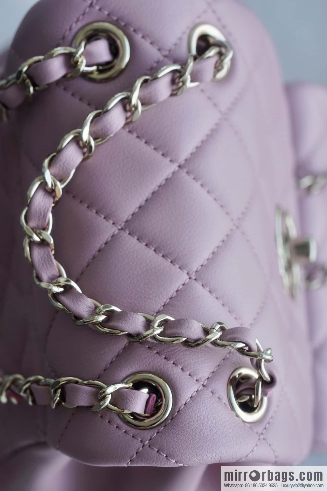 𝗖𝗛𝗔𝗘𝗡𝗟✦ 𝟐𝟒𝐩 backpack 🎒 pink AS2908