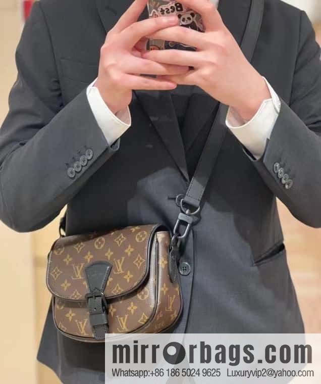 LV M47060 New MONTSOURIS small messenger bag for the season