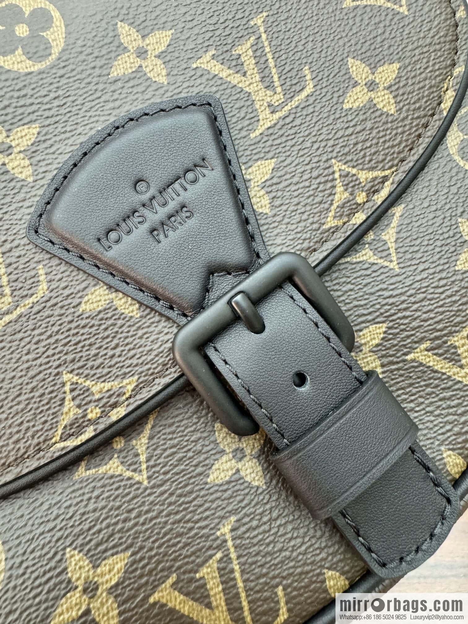 LV M47060 New MONTSOURIS small messenger bag for the season