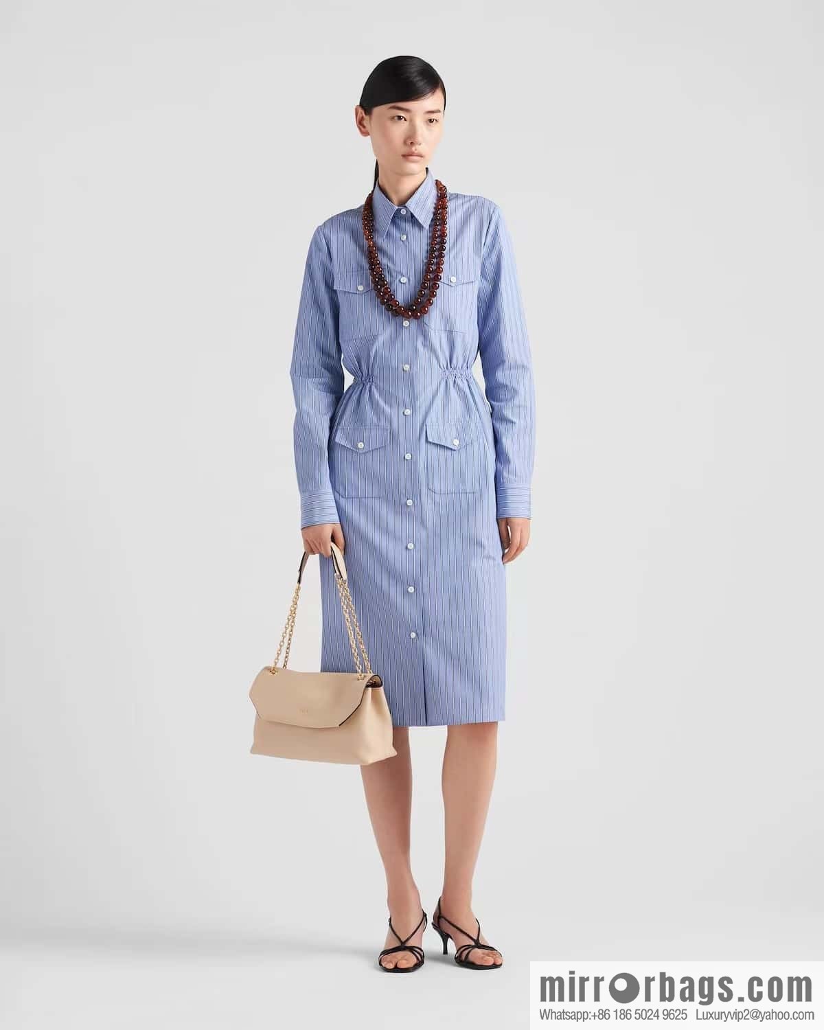 PRADA 🎉 new small 🎉 1BD371 women
