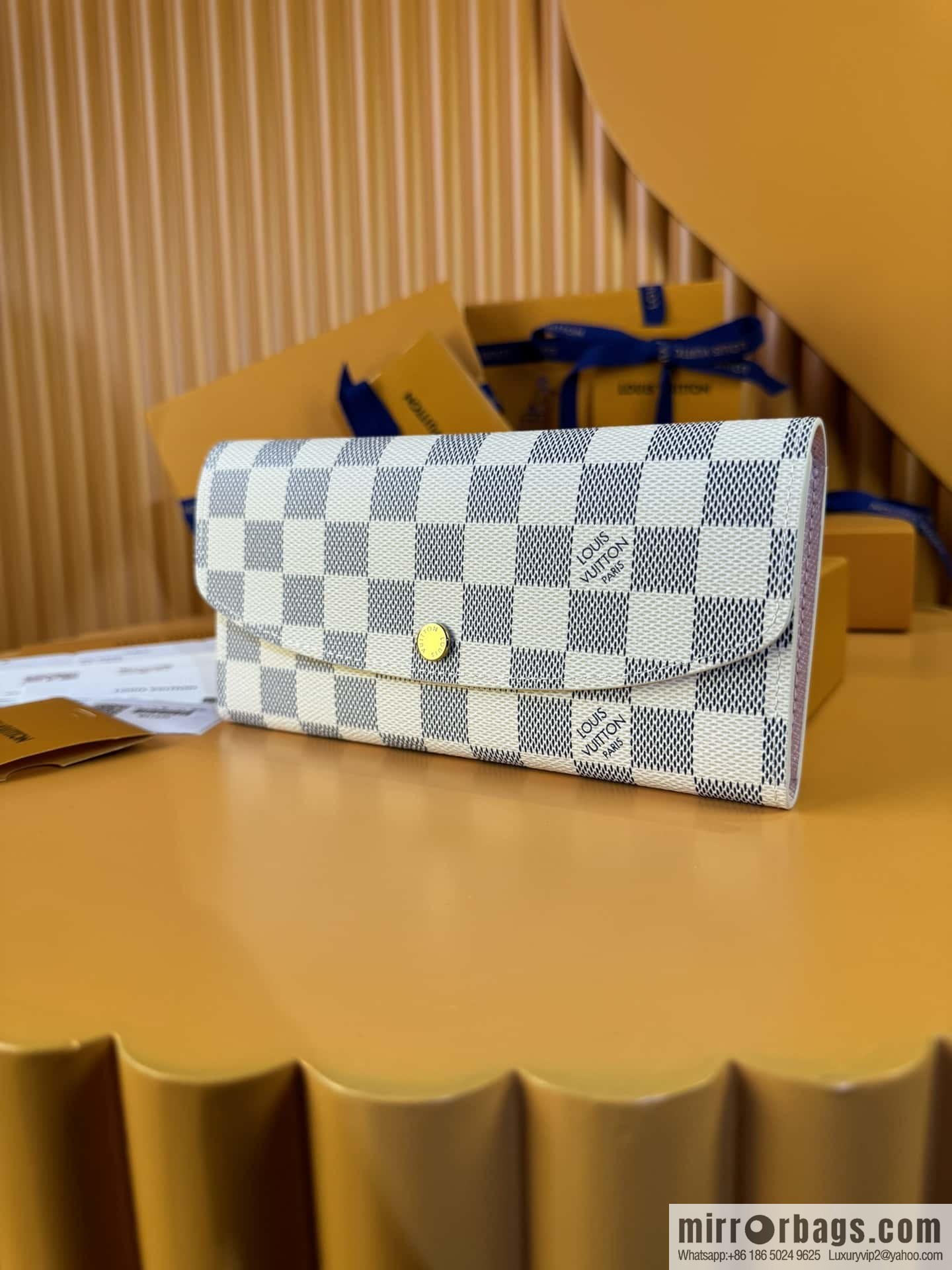LV EMILIE Wallet N41625 Premium