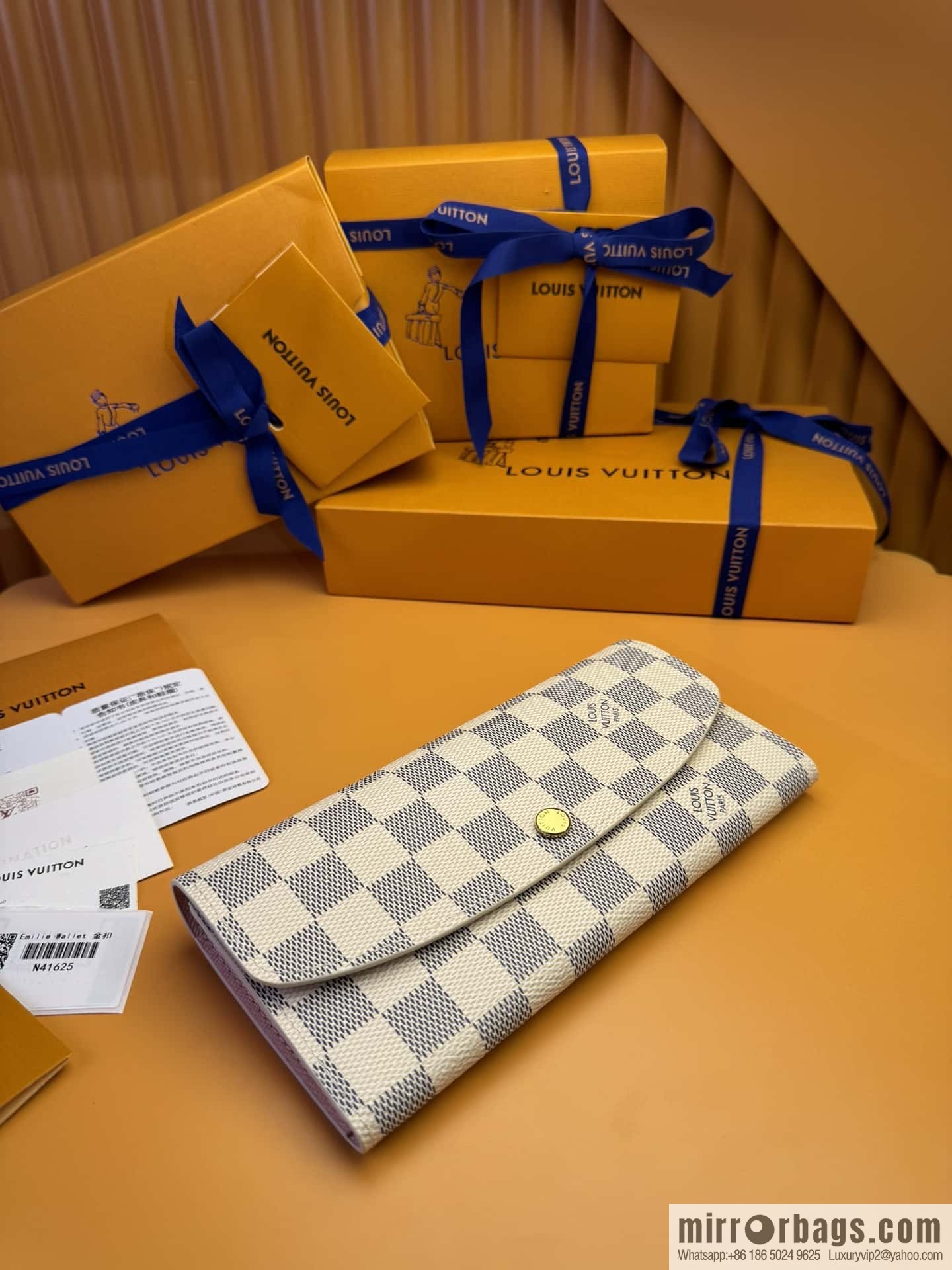 LV EMILIE Wallet N41625 Premium