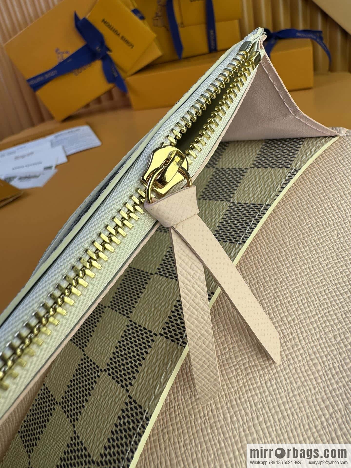 LV EMILIE Wallet N41625 Premium