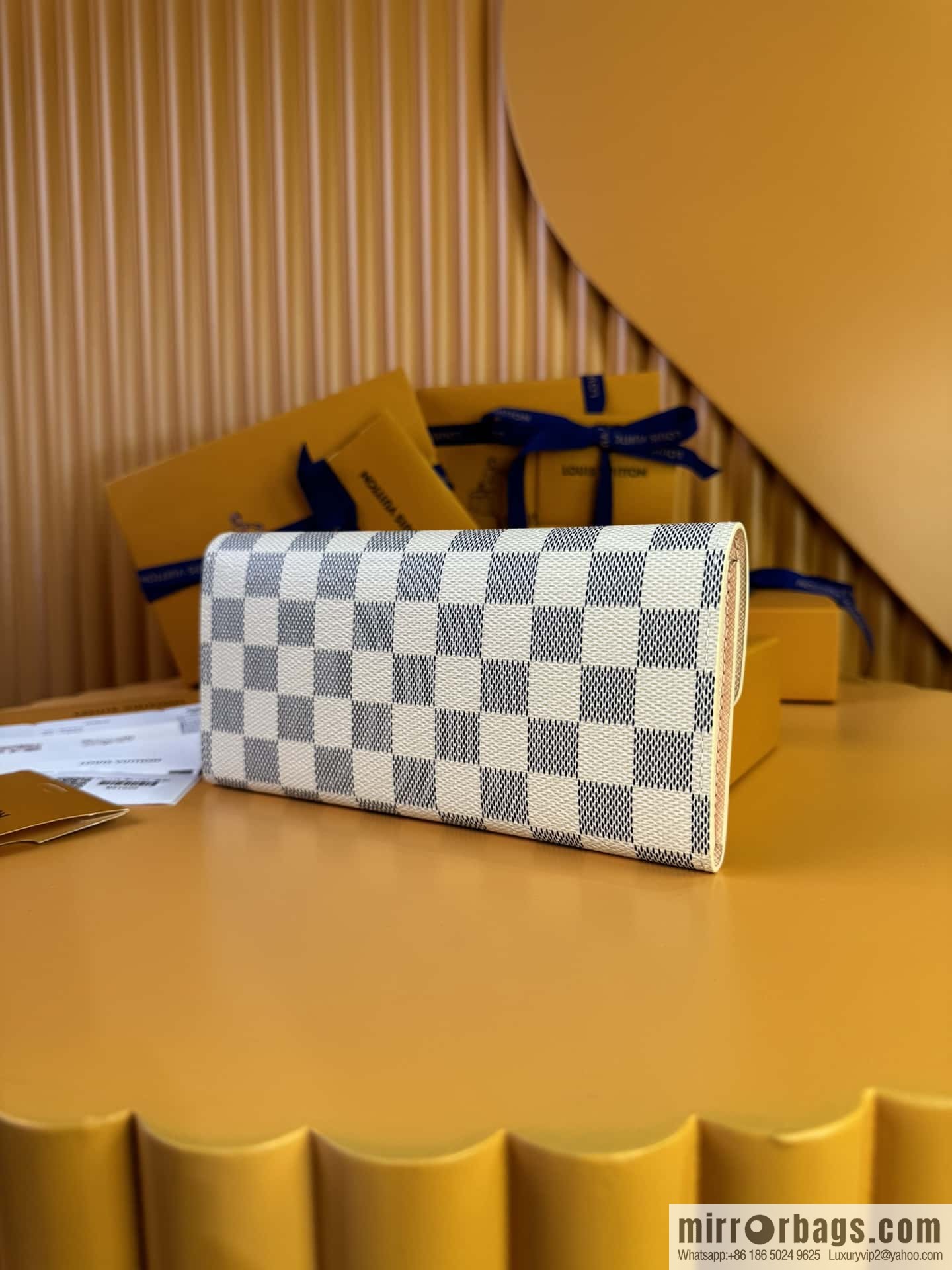 LV EMILIE Wallet N41625 Premium