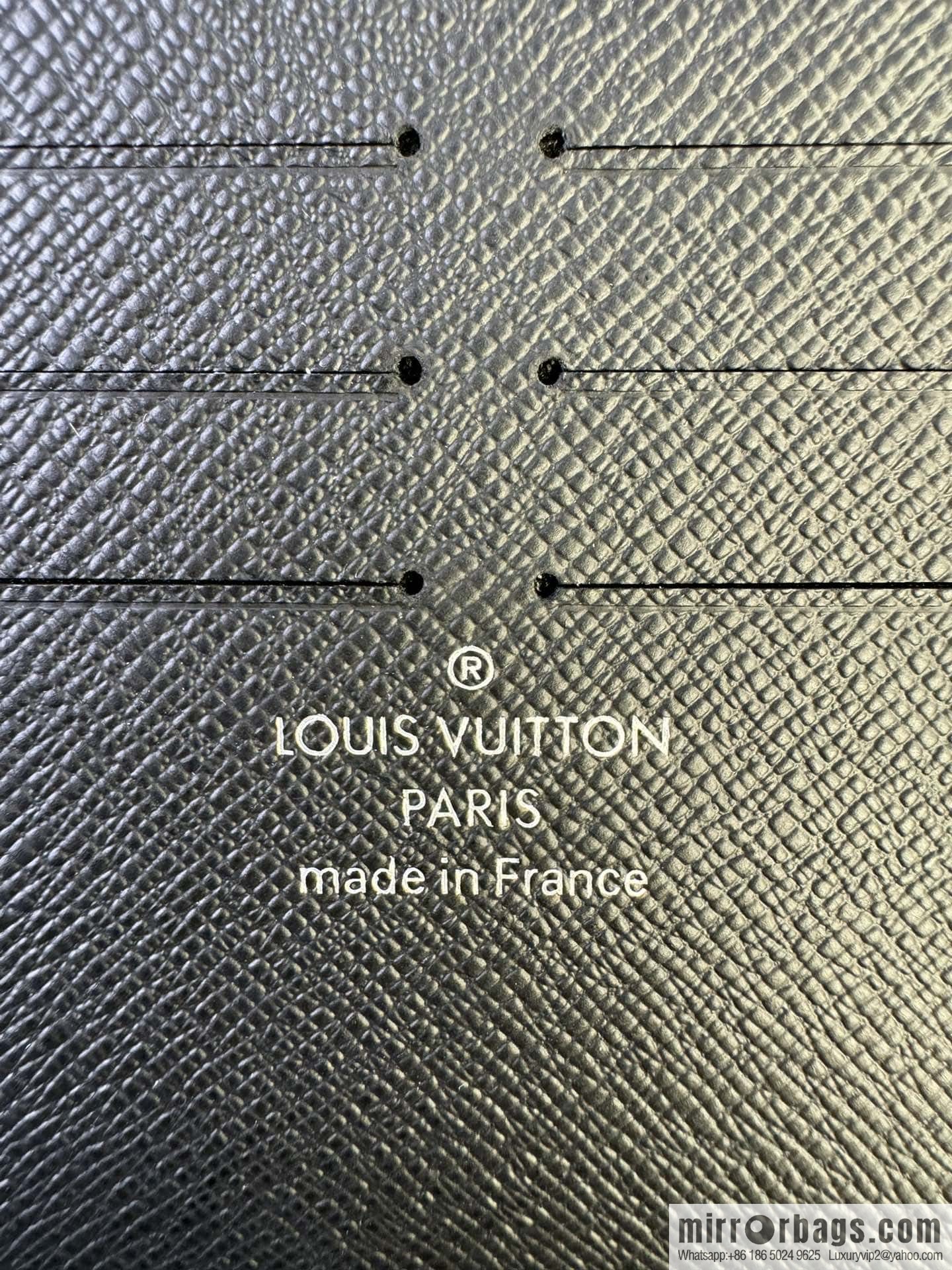 LV Zippy Wallet N63077 Premium