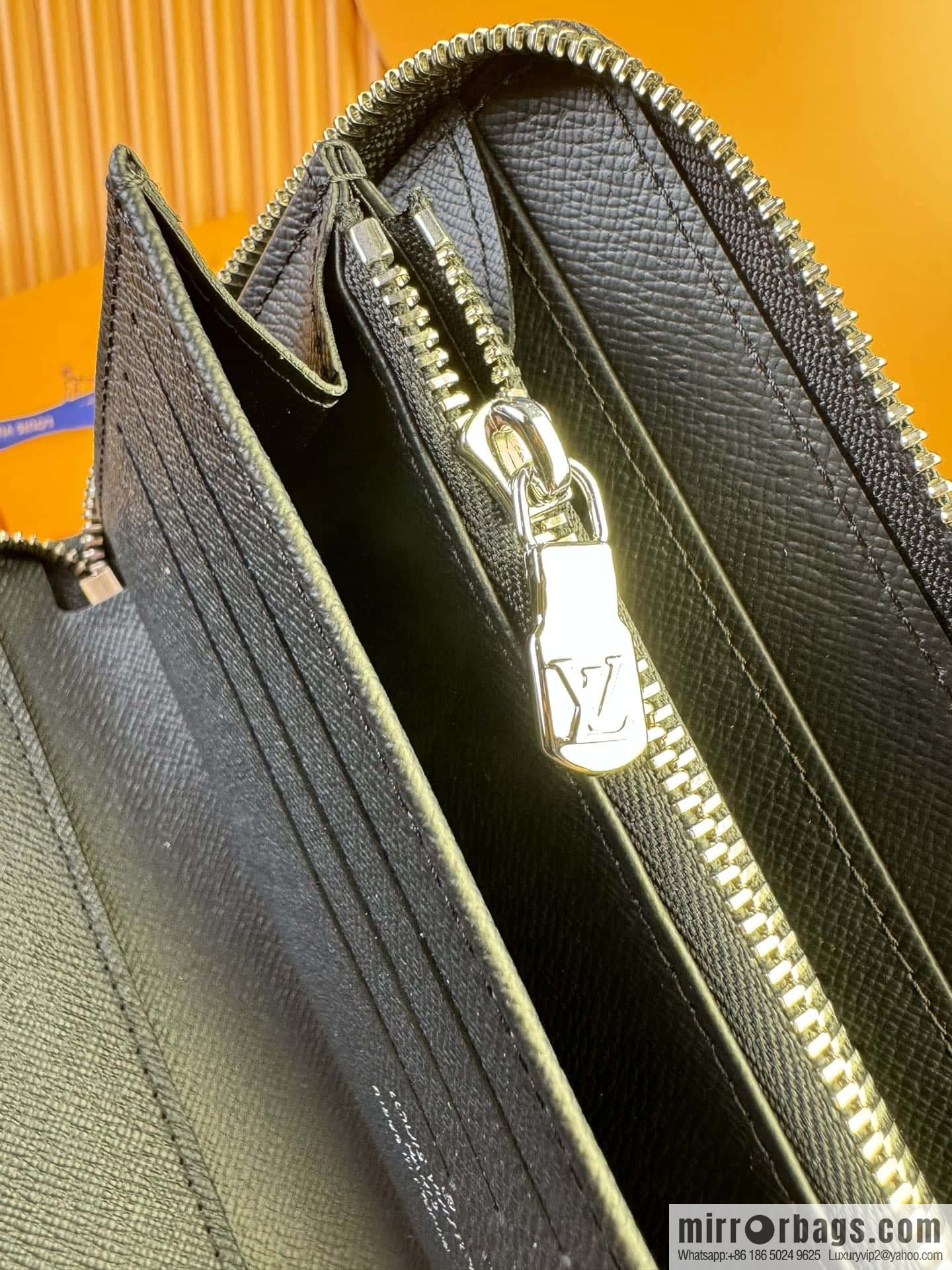 LV Zippy Wallet N63077 Premium