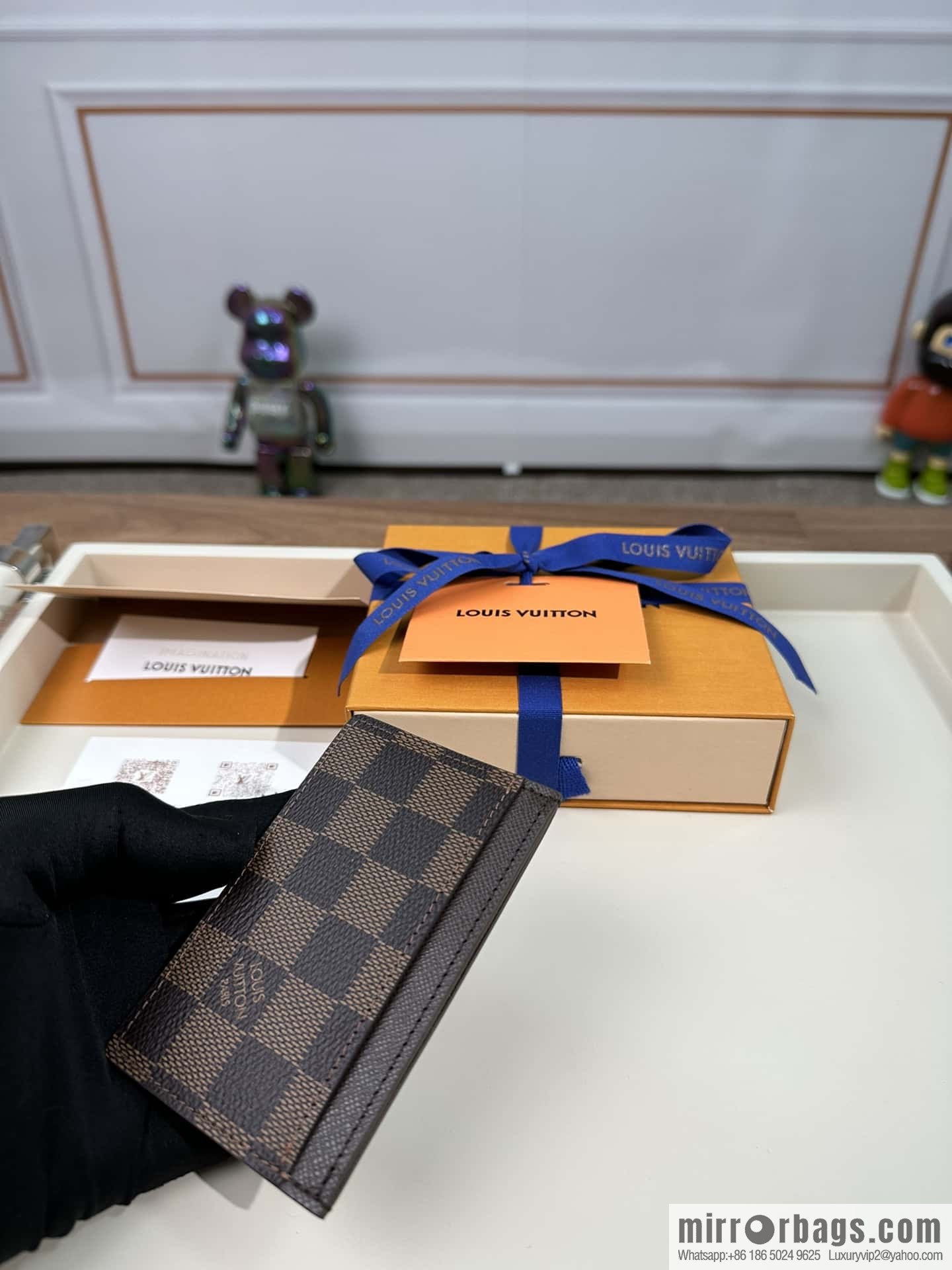 LV clip N61722 premium