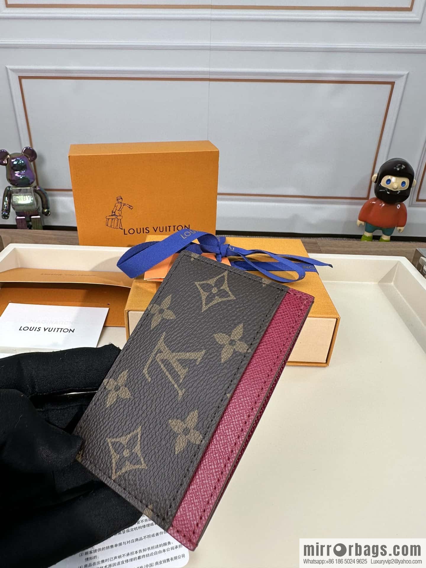 LV card holder M60703 premium