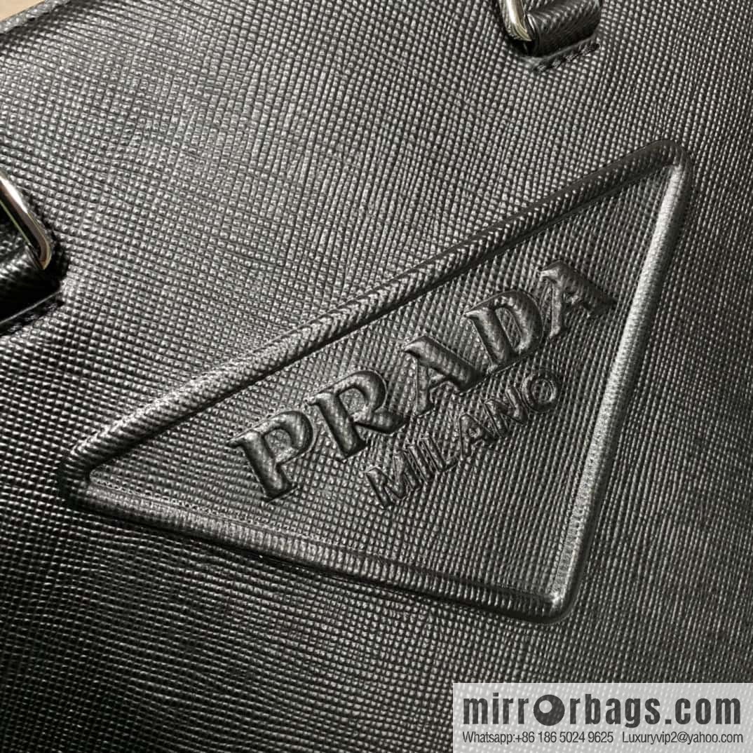 PRADA 🎉 embroidered webbing tote bag 🎉 2VG084