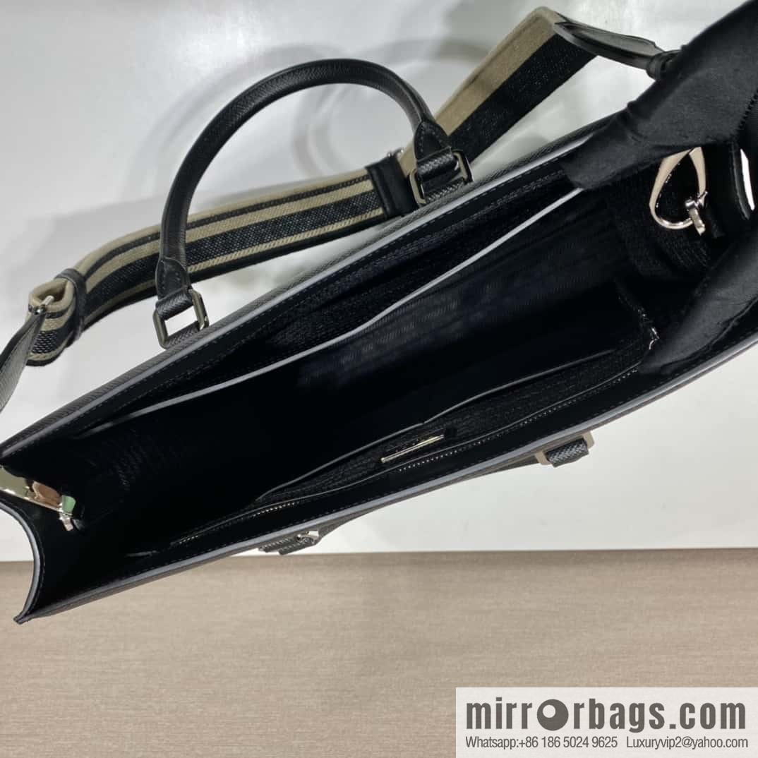 PRADA 🎉 embroidered webbing tote bag 🎉 2VG084