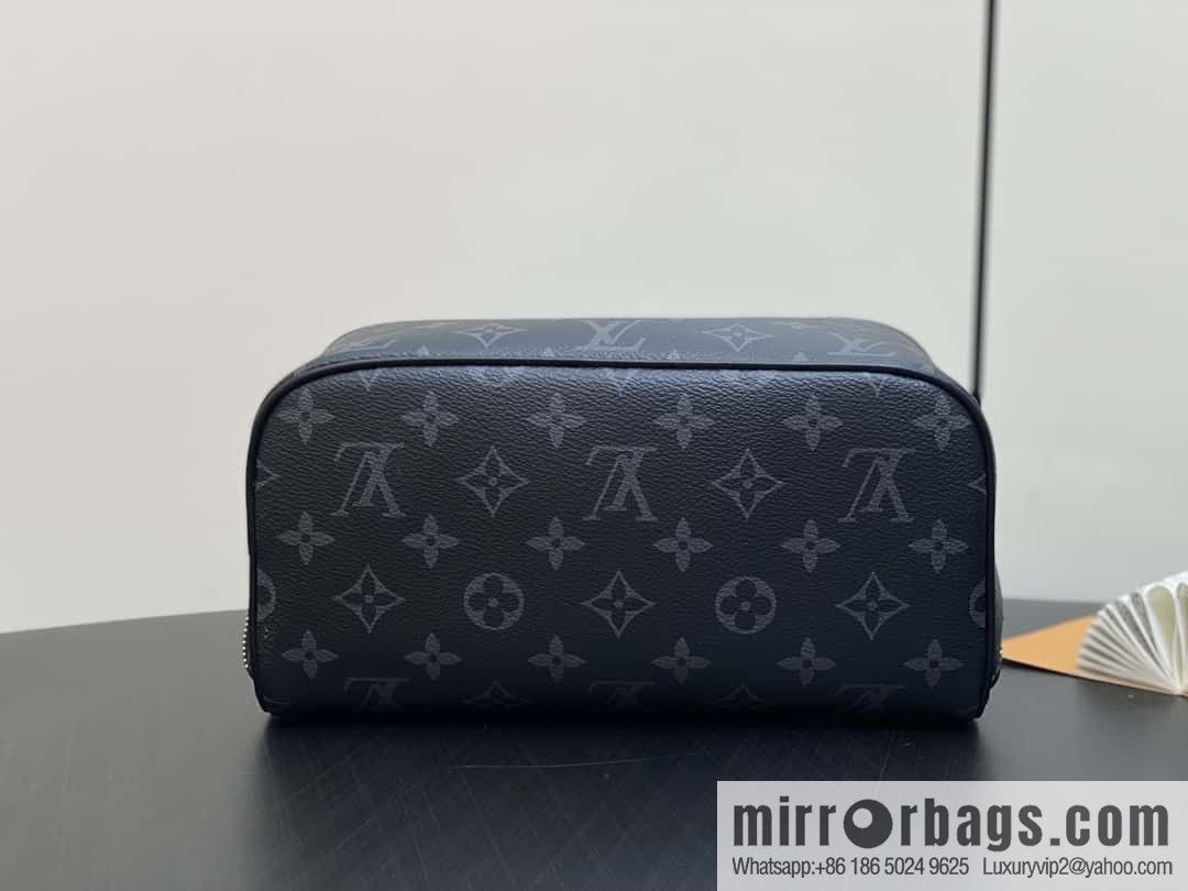 [Boutique‑grade] M11750 black flower M11508 toilet bag clutch bag series TOILETRY BAG toilet bag