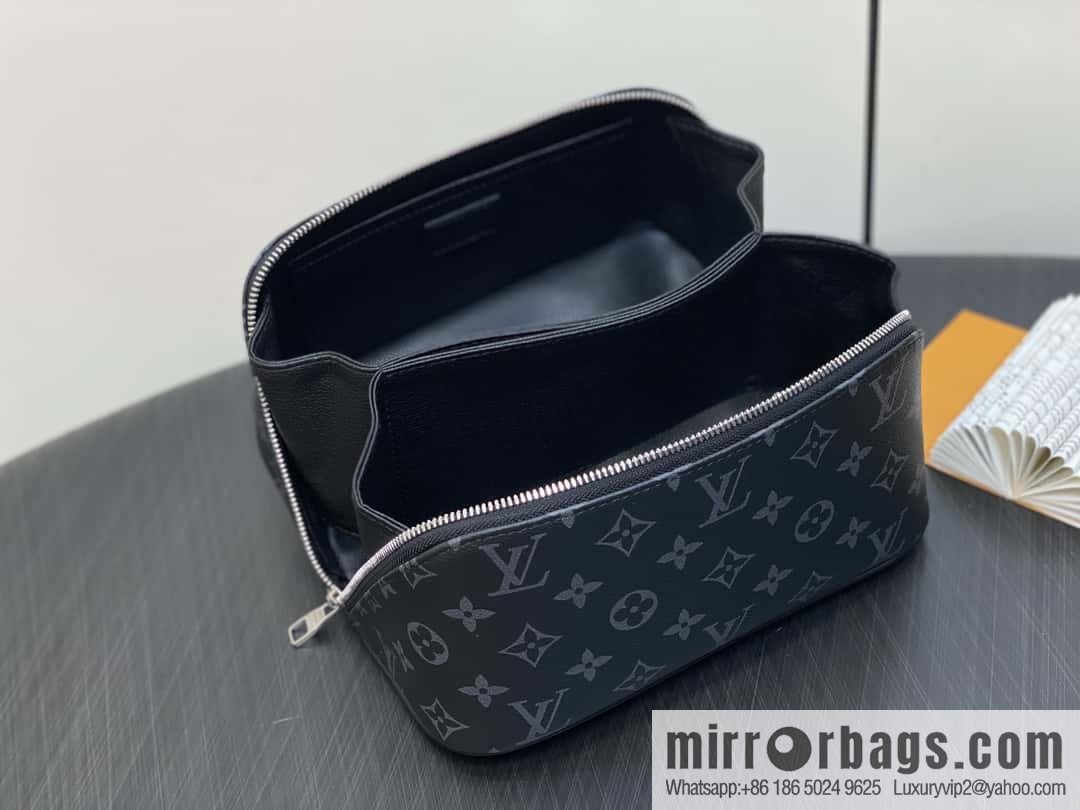 [Boutique‑grade] M11750 black flower M11508 toilet bag clutch bag series TOILETRY BAG toilet bag