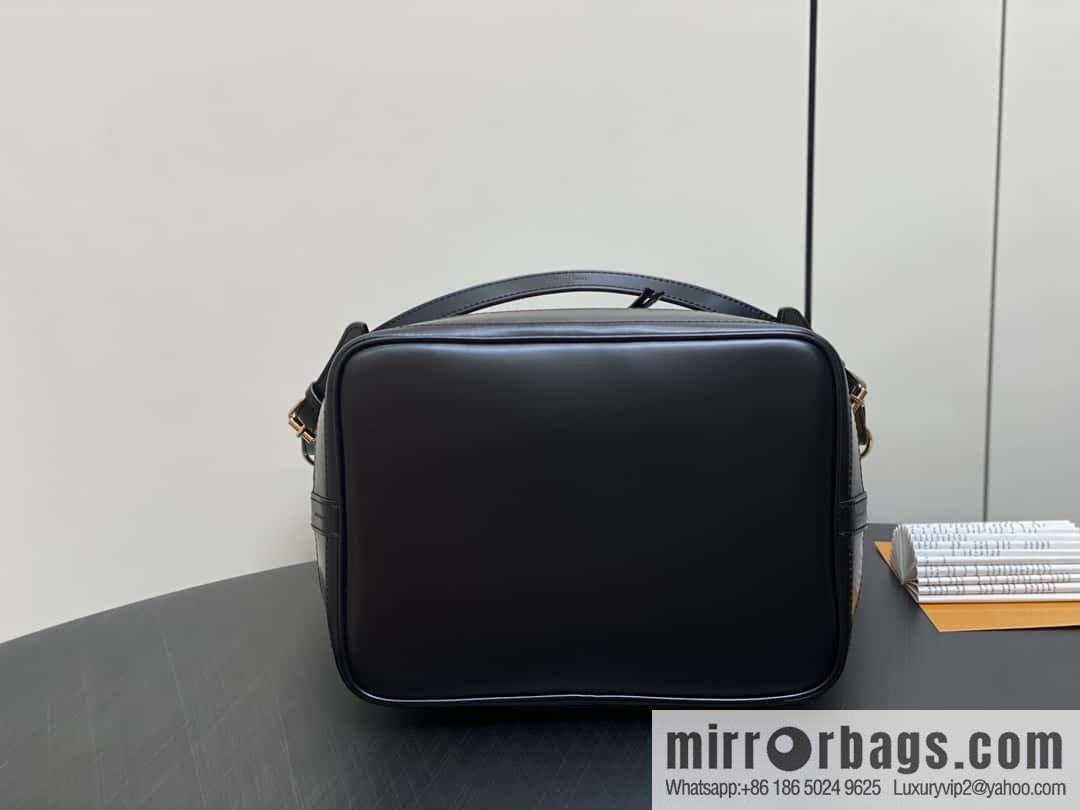 [Boutique‑grade] M24932 black, water ripple bucket bag NOE MM handbag
