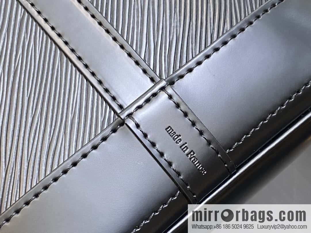 [Boutique‑grade] M24932 black, water ripple bucket bag NOE MM handbag