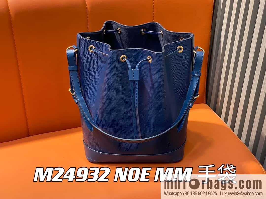 [Boutique‑grade] M24932 dark blue, water ripple bucket bag NOE MM handbag