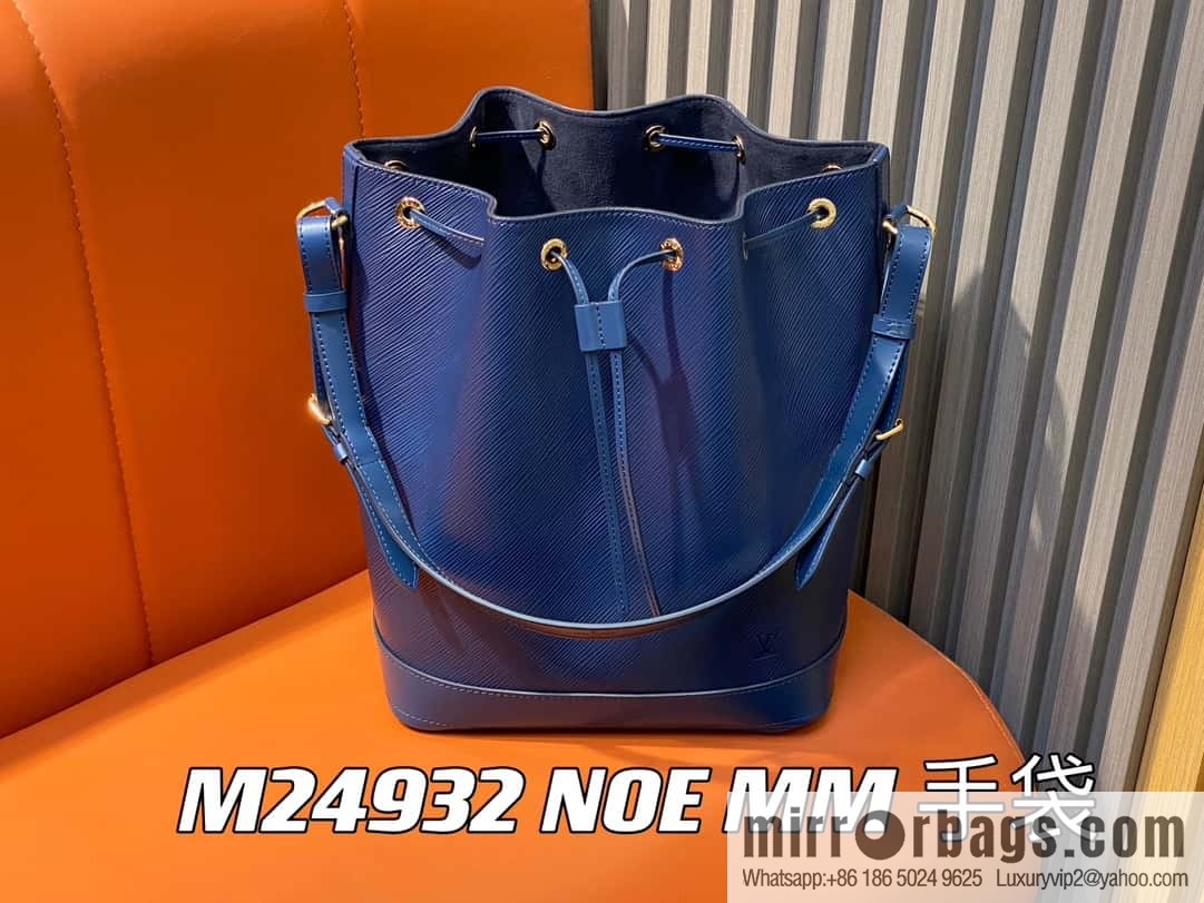 [Boutique‑grade] M24932 dark blue, water ripple bucket bag NOE MM handbag