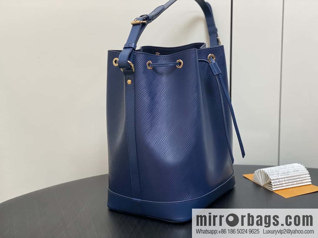 [Boutique‑grade] M24932 dark blue, water ripple bucket bag NOE MM handbag