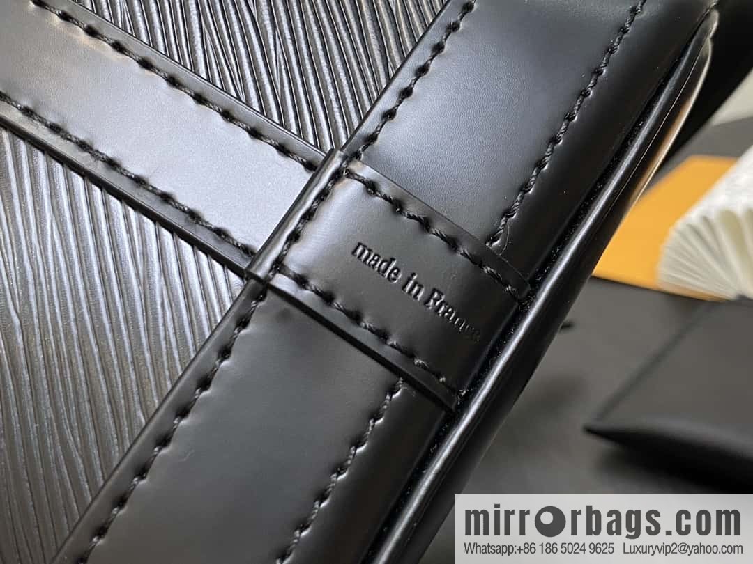 [Boutique‑grade] M24675 black, water ripple bucket bag NOE BB handbag