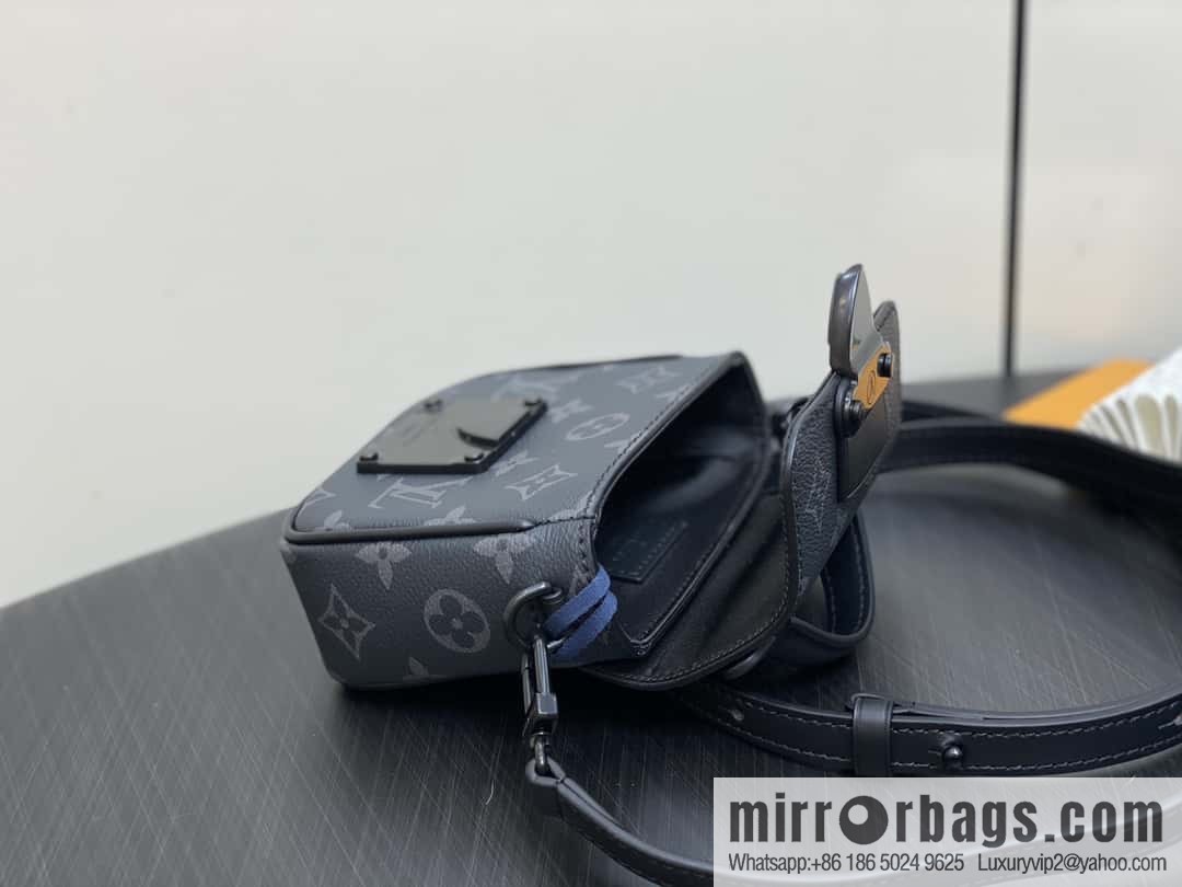 [Boutique‑grade] M83148 black flower, men's bag, mini mailman bag series Pico S-Lock handbag, Darth Vader