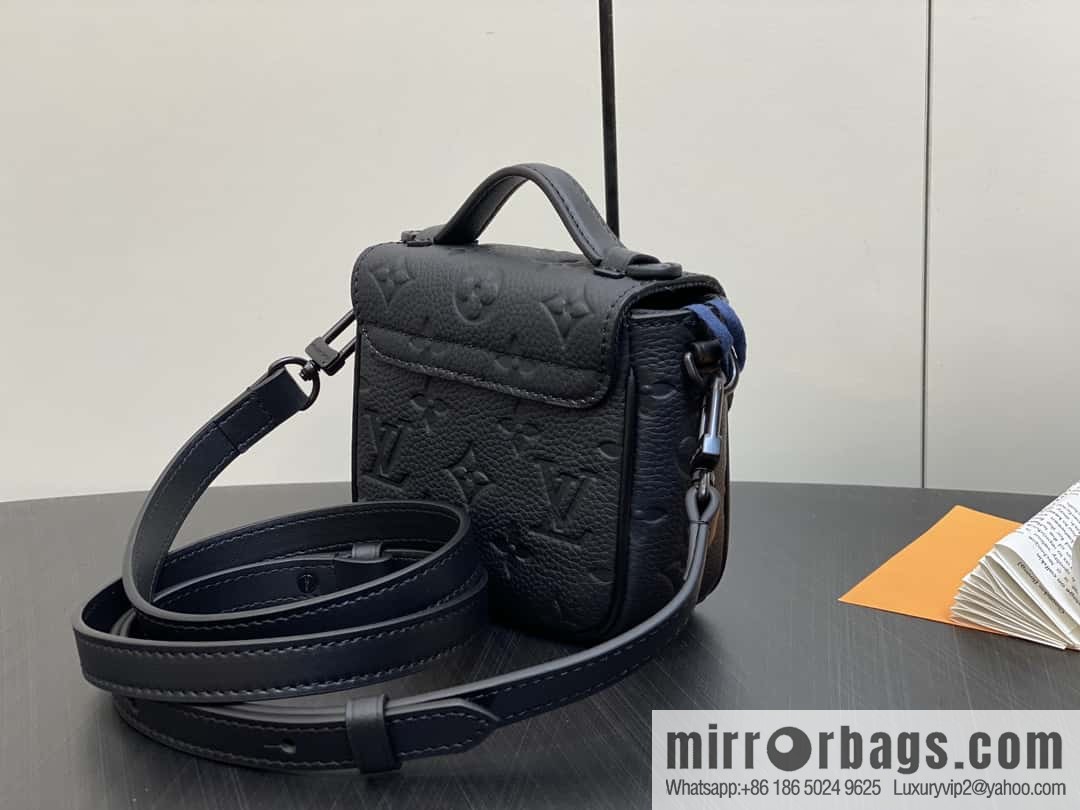 [Boutique‑grade] M83148 black flower, men's bag, mini mailman bag series Pico S-Lock handbag, Darth Vader (copy)