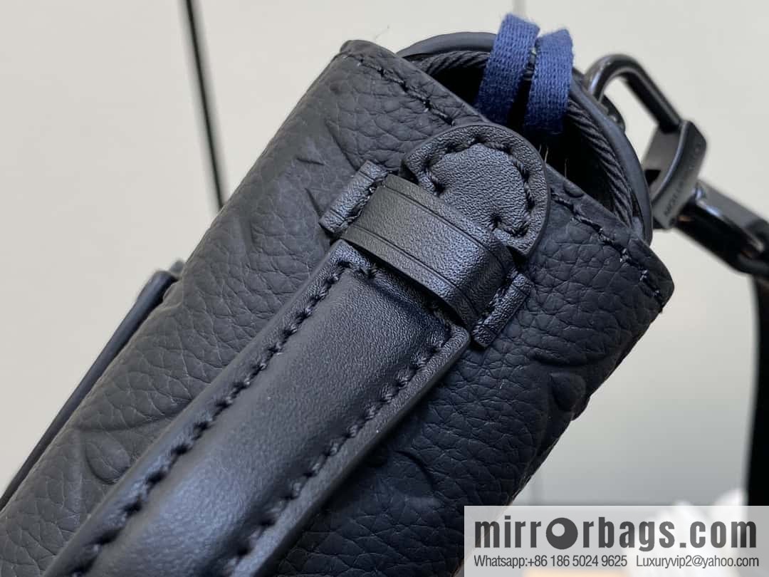 [Boutique‑grade] M83148 black flower, men's bag, mini mailman bag series Pico S-Lock handbag, Darth Vader (copy)