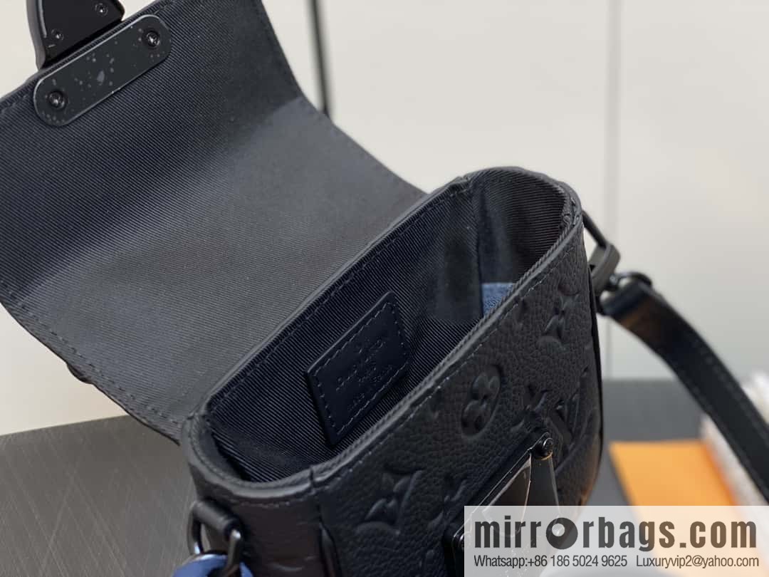[Boutique‑grade] M83148 black flower, men's bag, mini mailman bag series Pico S-Lock handbag, Darth Vader (copy)