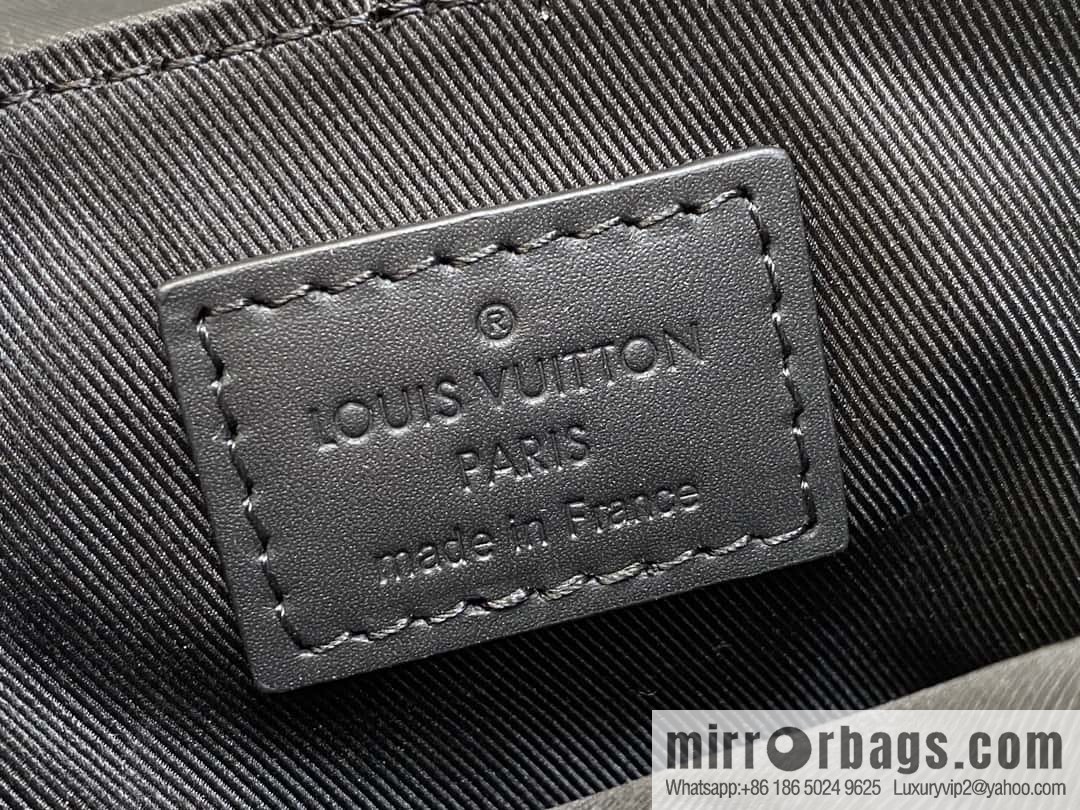 [Boutique‑grade] M83148 black flower, men's bag, mini mailman bag series Pico S-Lock handbag, Darth Vader (copy)