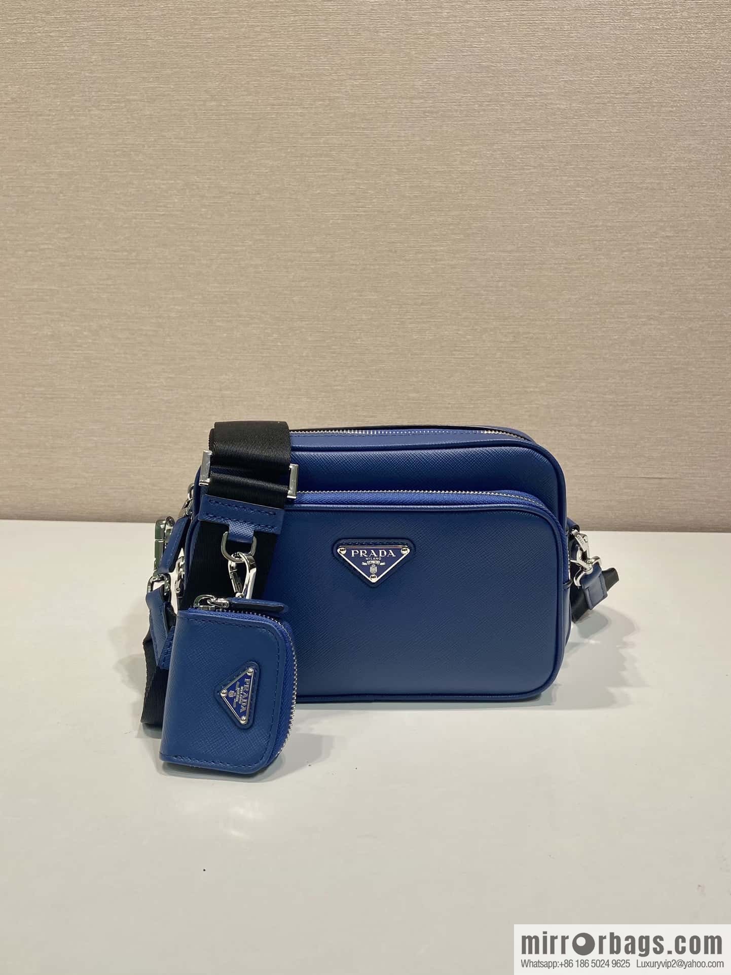 PRADA 🎉 new 🎉 2VH170 🎉🎉 new color