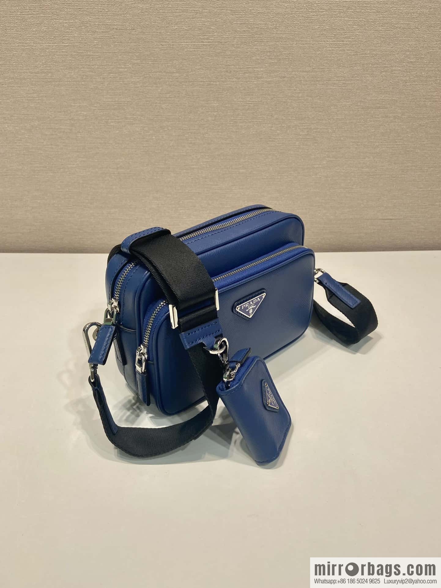 PRADA 🎉 new 🎉 2VH170 🎉🎉 new color