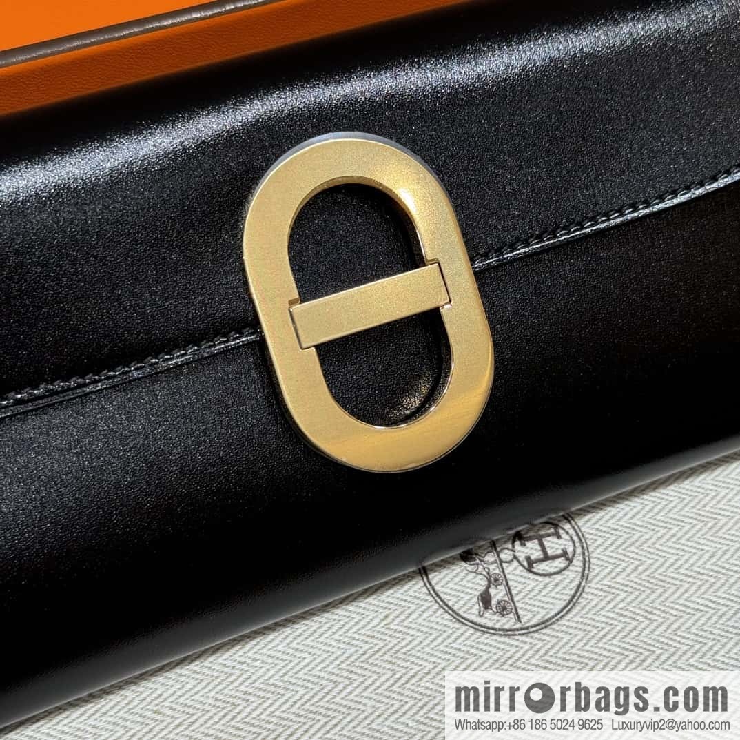 Chaine d'Ancre To Go Wallet, Golden Buckle with Pig Nose Togo