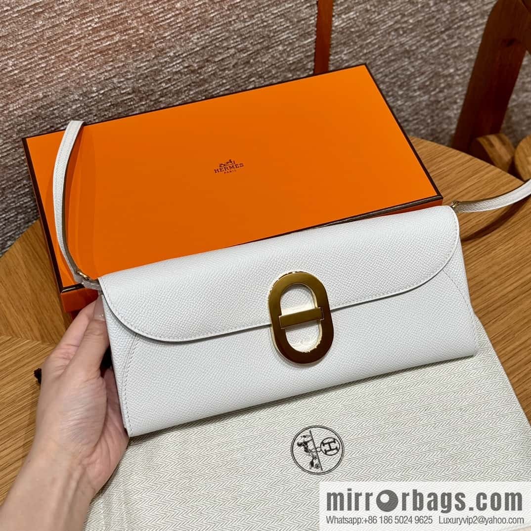 Chaine d'Ancre To Go wallet, pig nose togo milk grey gold buckle
