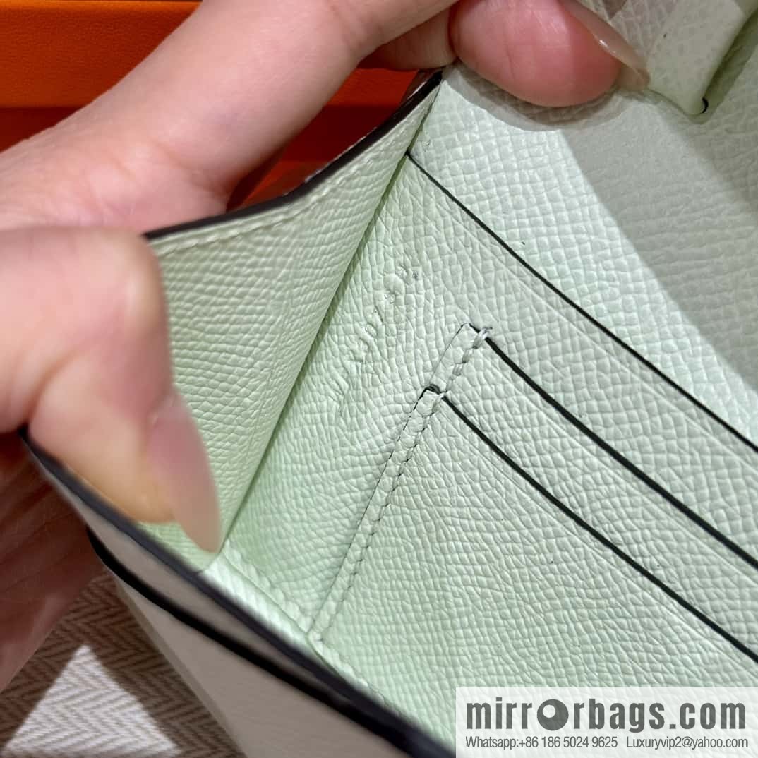 Chaine d'Ancre To Go Wallet, Pig Nose Togo Bubble Green Silver Buckle