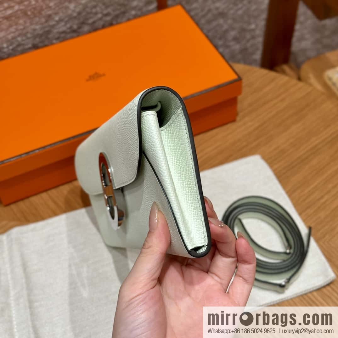 Chaine d'Ancre To Go Wallet, Pig Nose Togo Bubble Green Silver Buckle