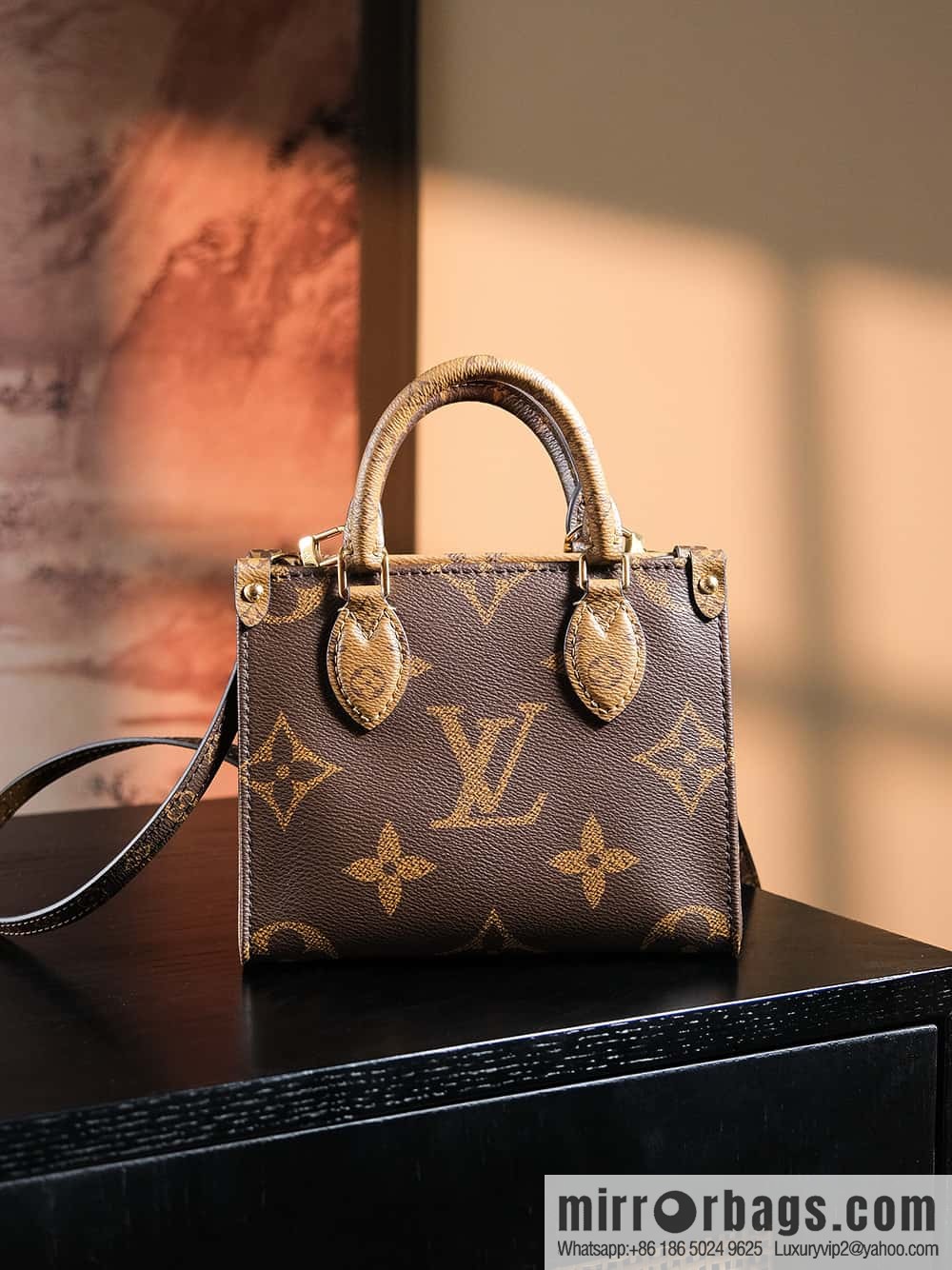 LV M46839 OnTheGo BB