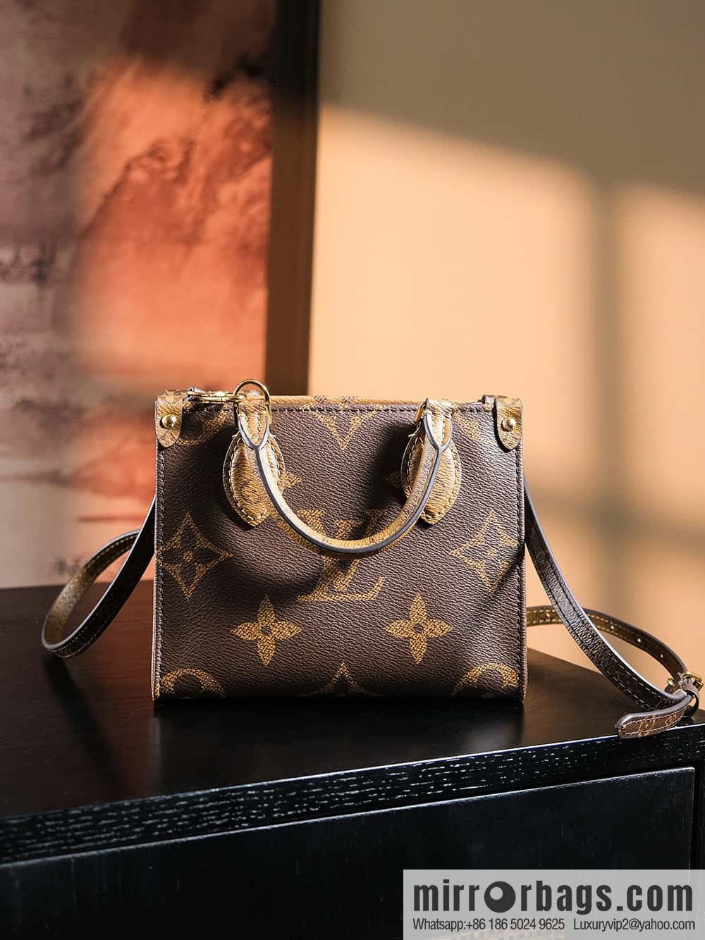 LV M46839 OnTheGo BB
