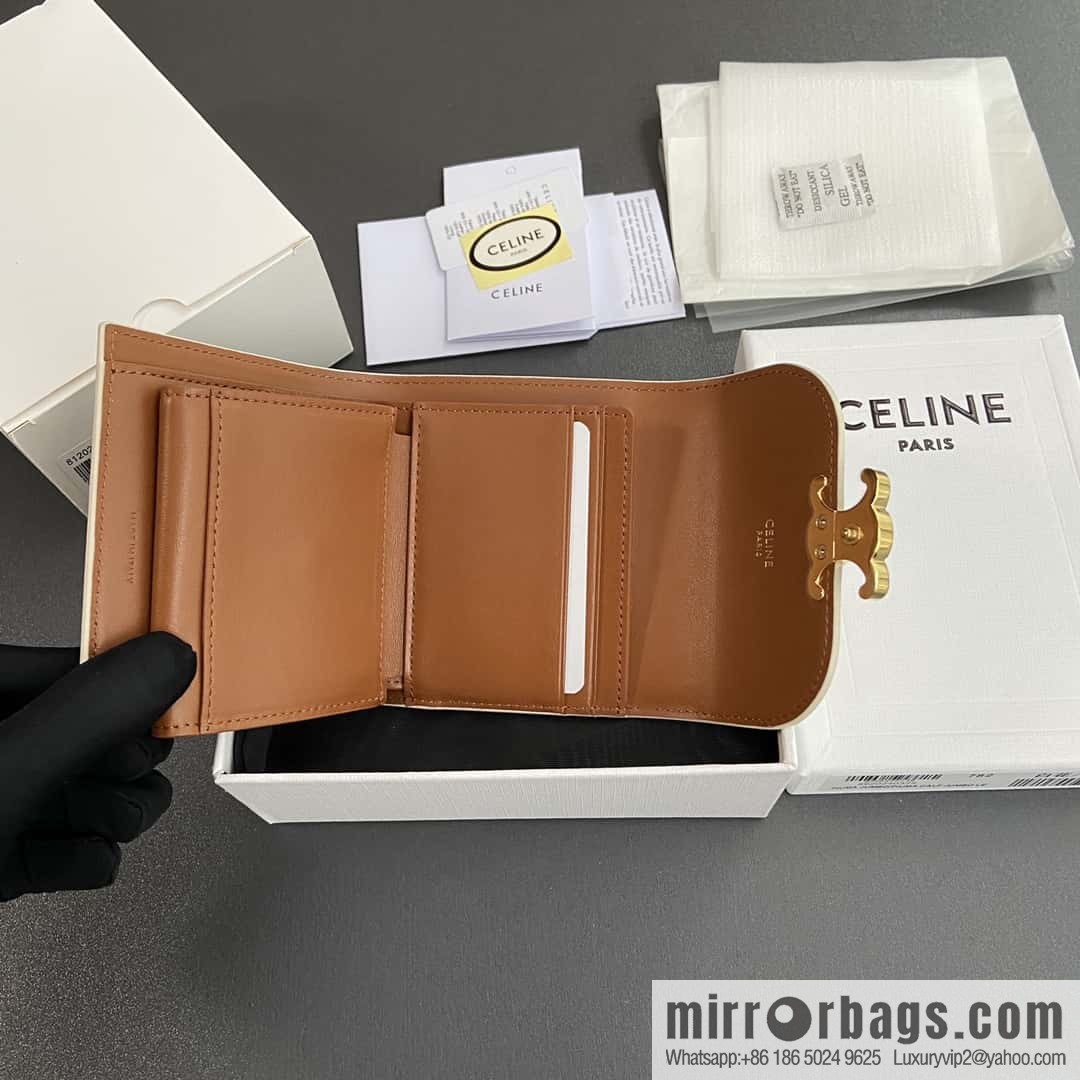 CELINE TRIOMPHE logo printed short wallet 10D782CQH.04LU783